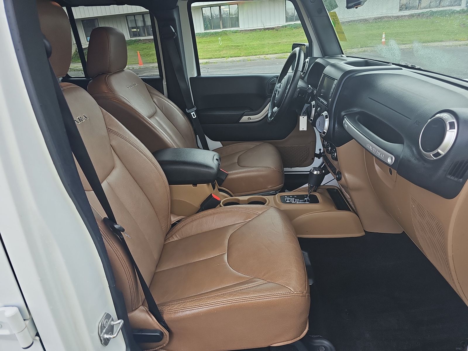 2016 Jeep Wrangler Unlimited Sahara AWD