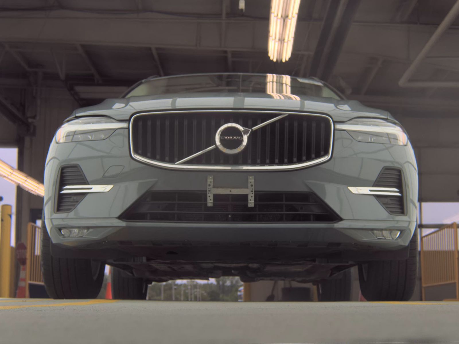 2022 Volvo XC60 B5 Momentum AWD