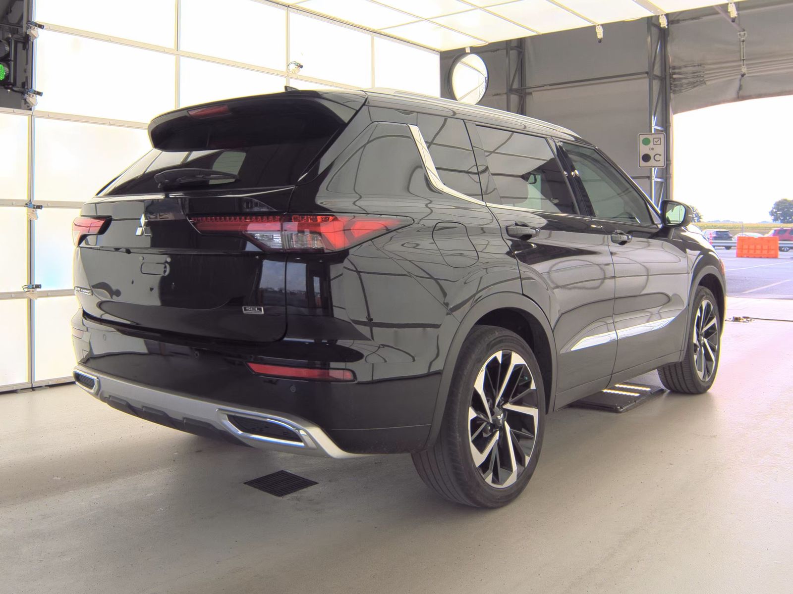 2022 Mitsubishi Outlander SEL FWD