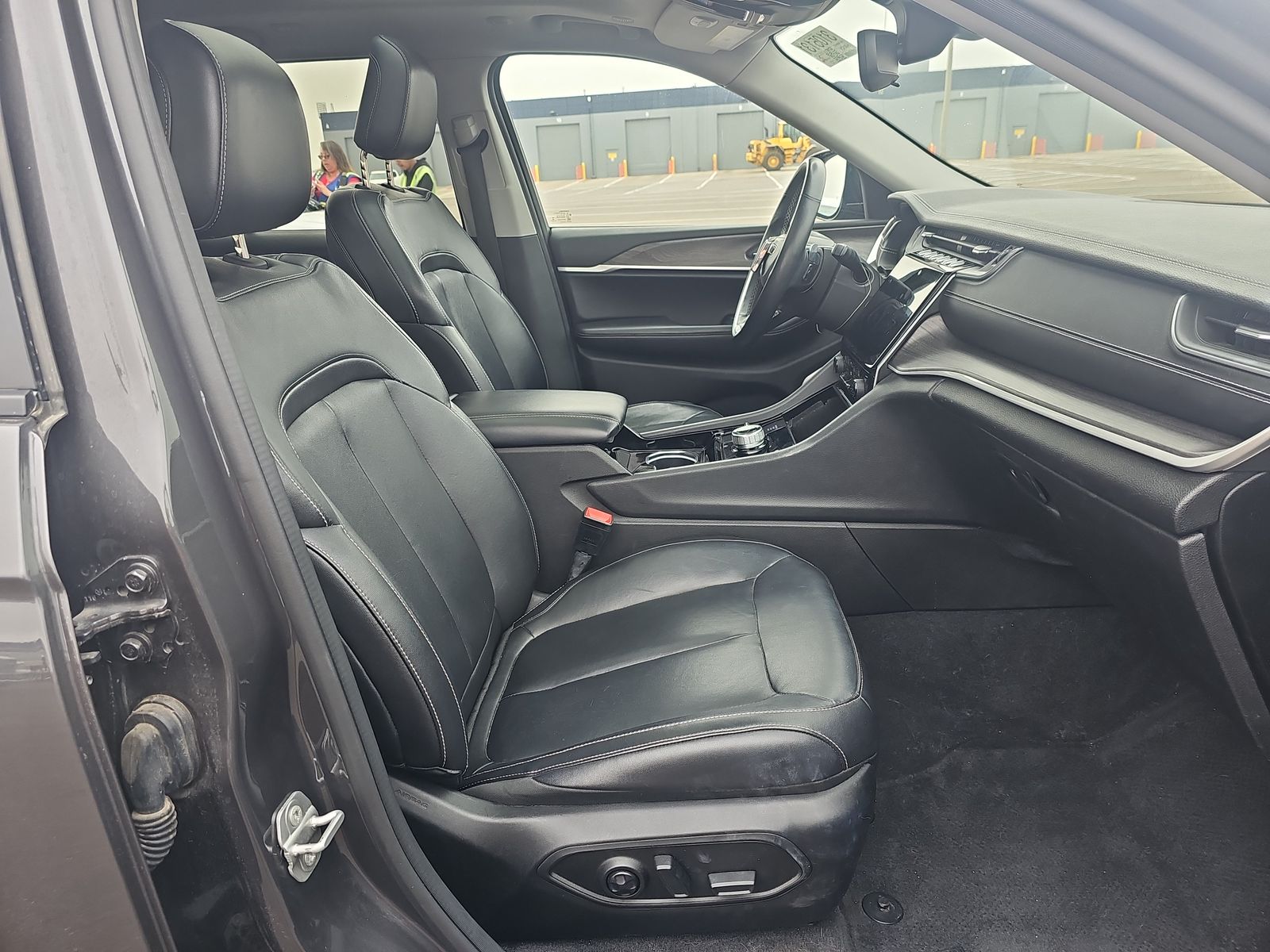 2022 Jeep Grand Cherokee Limited AWD