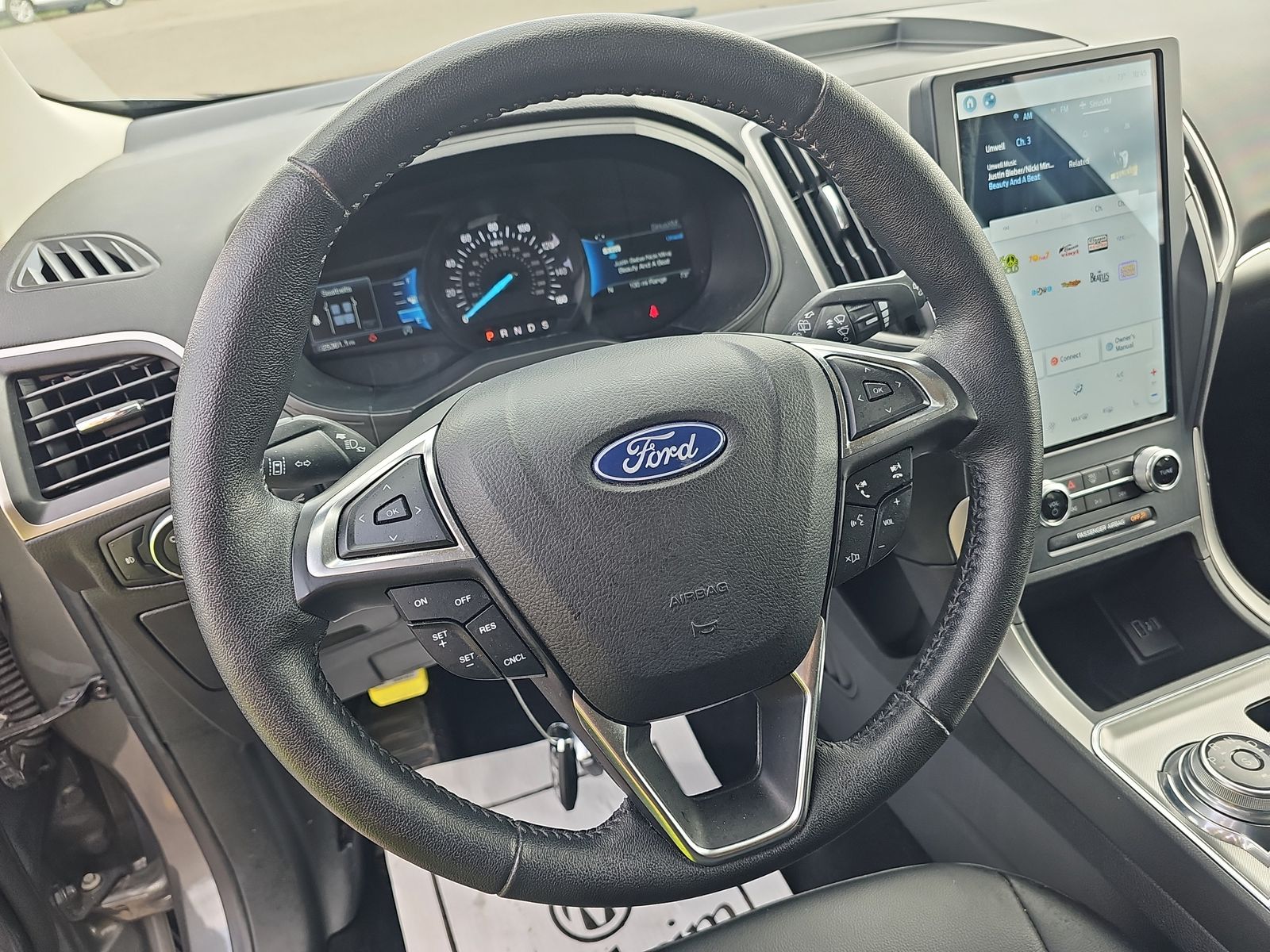 2022 Ford Edge SEL AWD