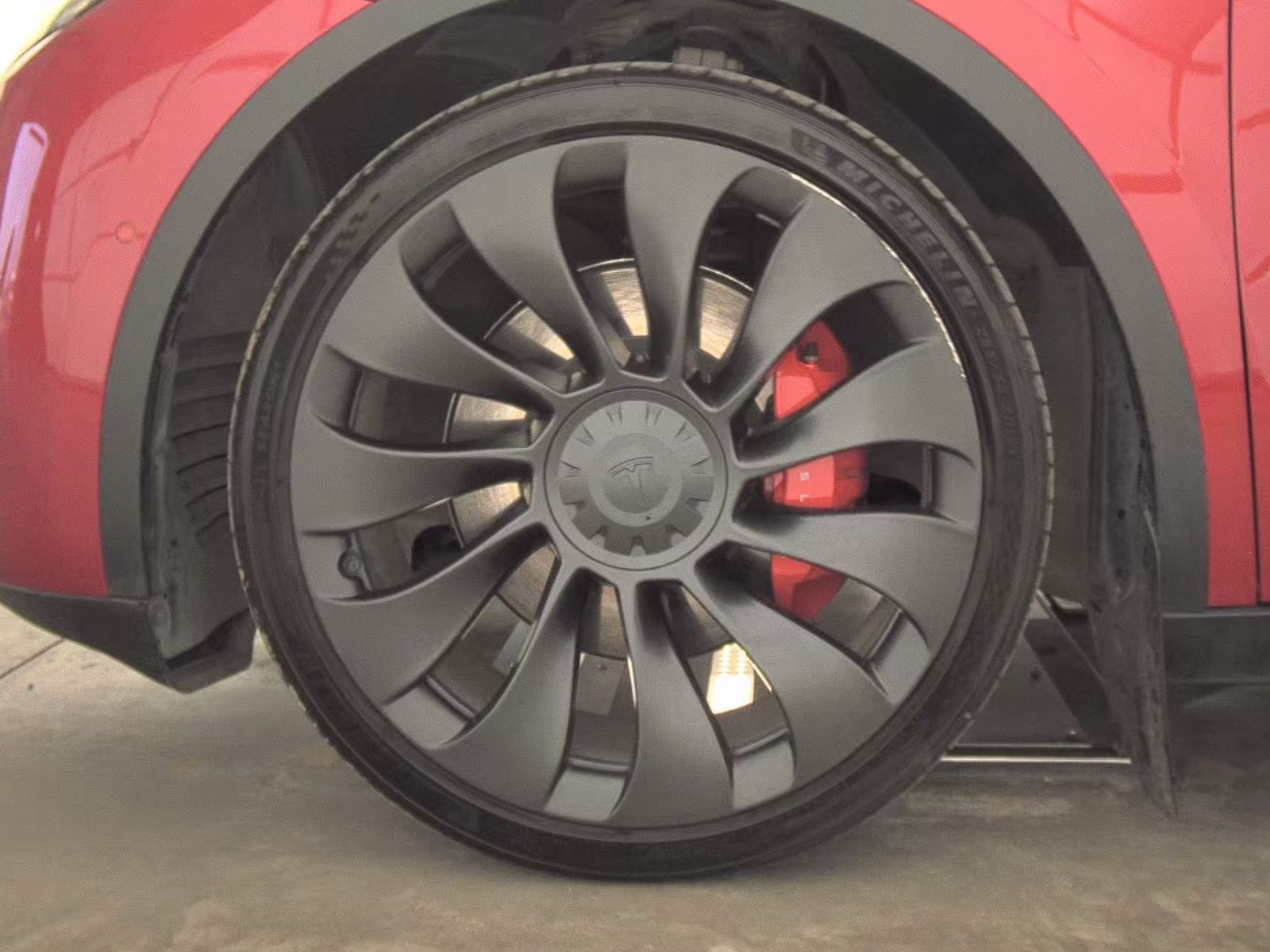 2022 Tesla Model Y Performance AWD