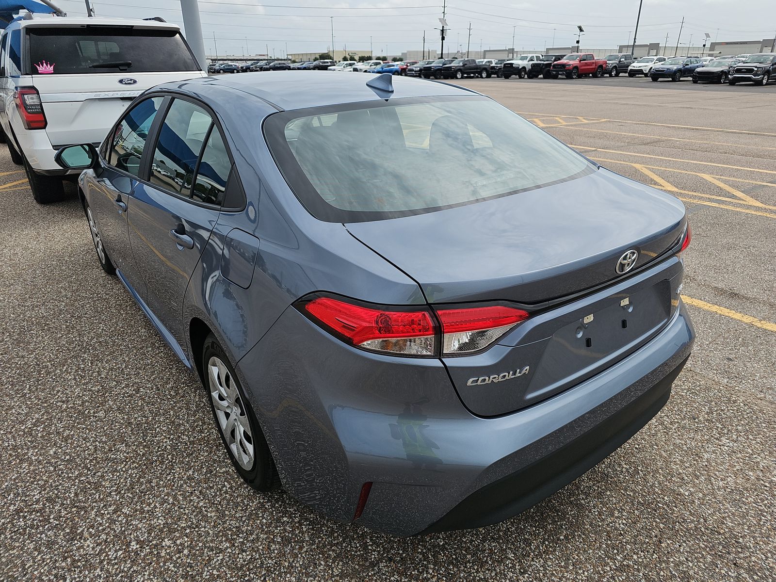 2024 Toyota Corolla LE FWD