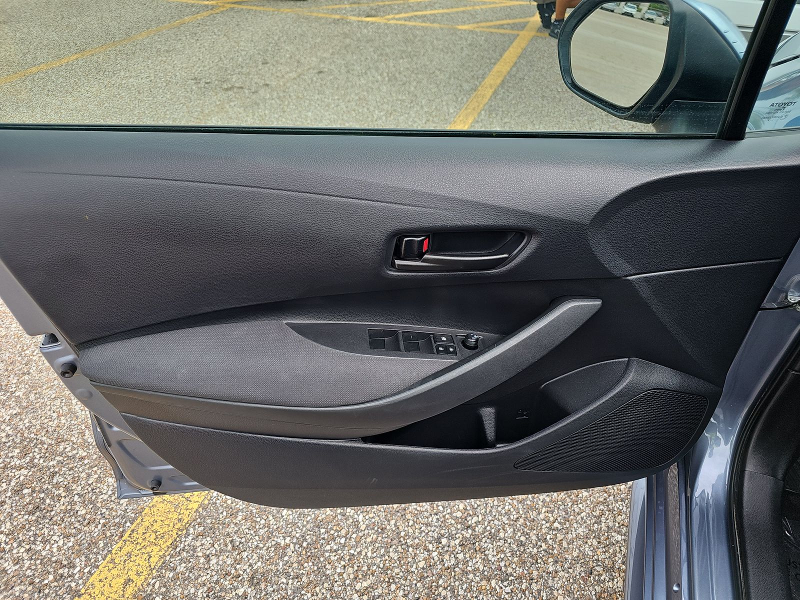 2024 Toyota Corolla LE FWD