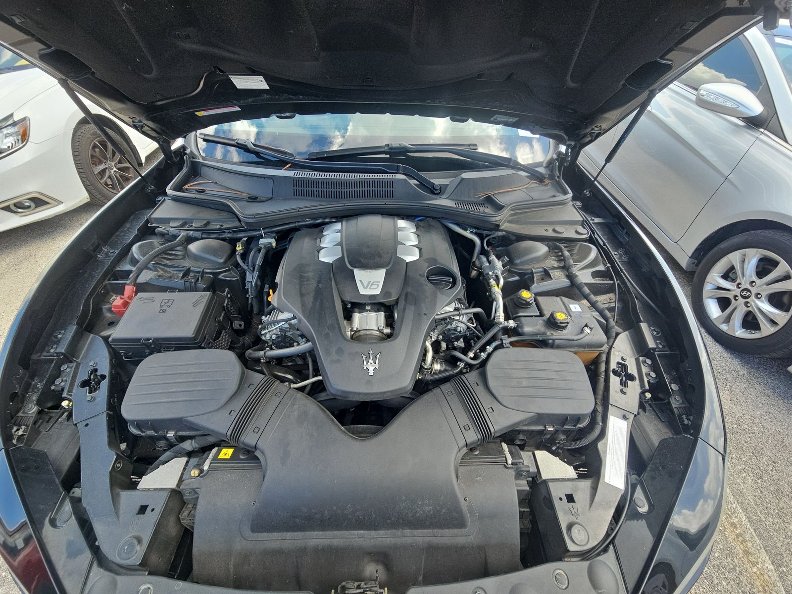 2019 Maserati Ghibli Base RWD