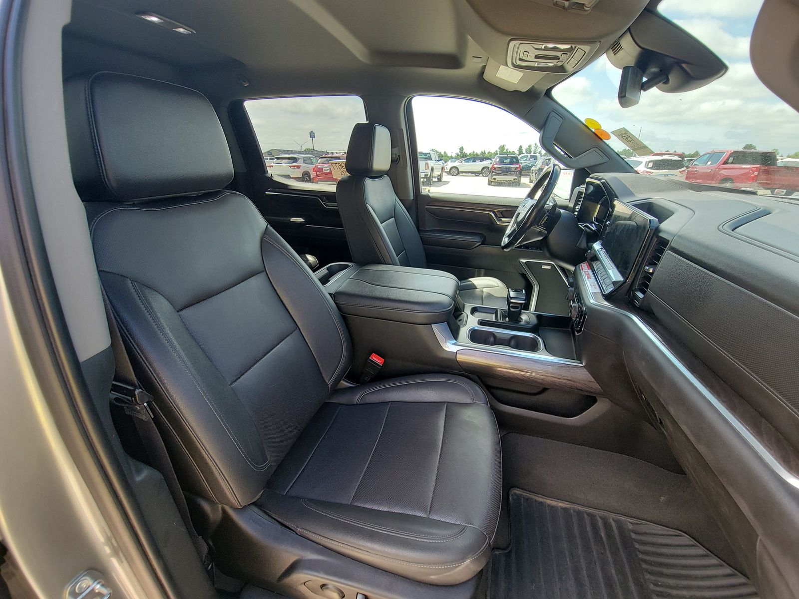 2023 Chevrolet Silverado 1500 LTZ AWD