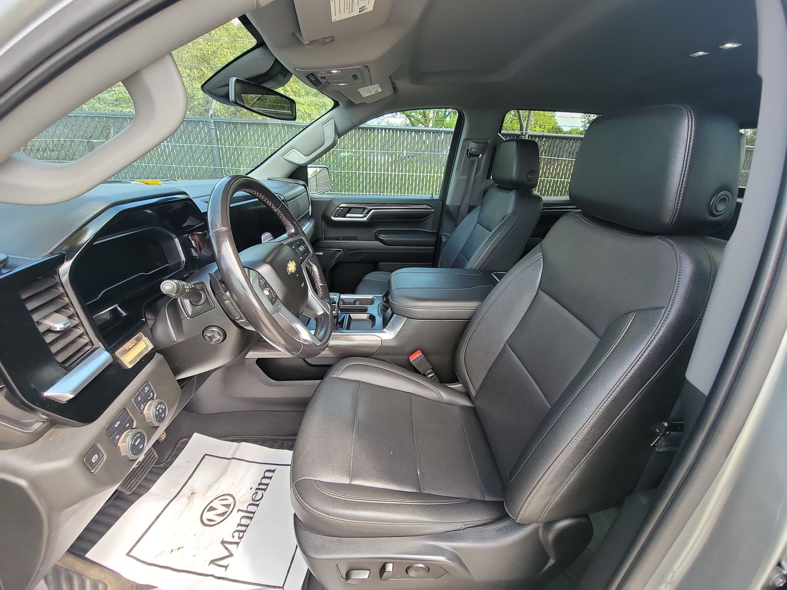 2023 Chevrolet Silverado 1500 LTZ AWD