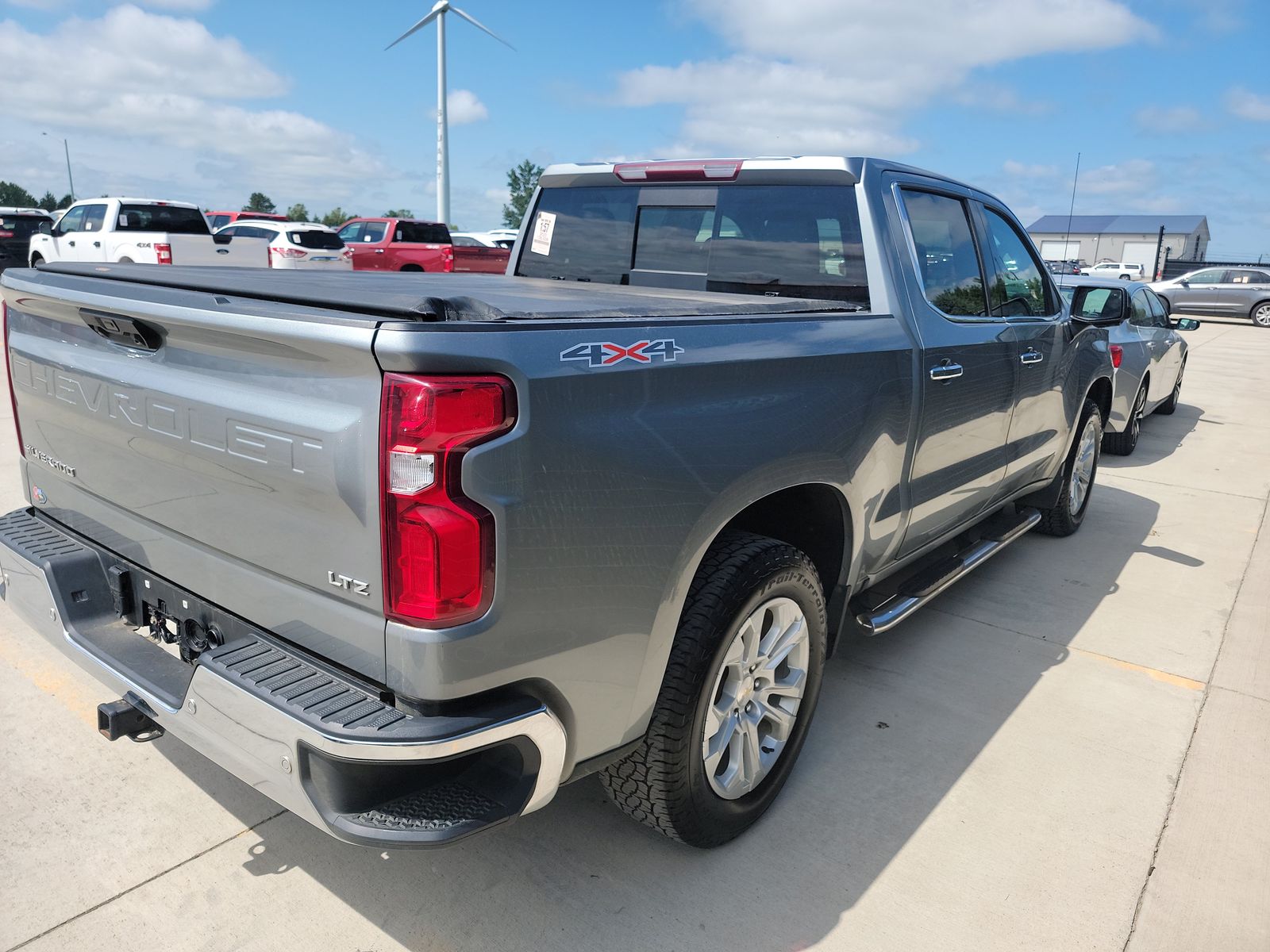 2023 Chevrolet Silverado 1500 LTZ AWD