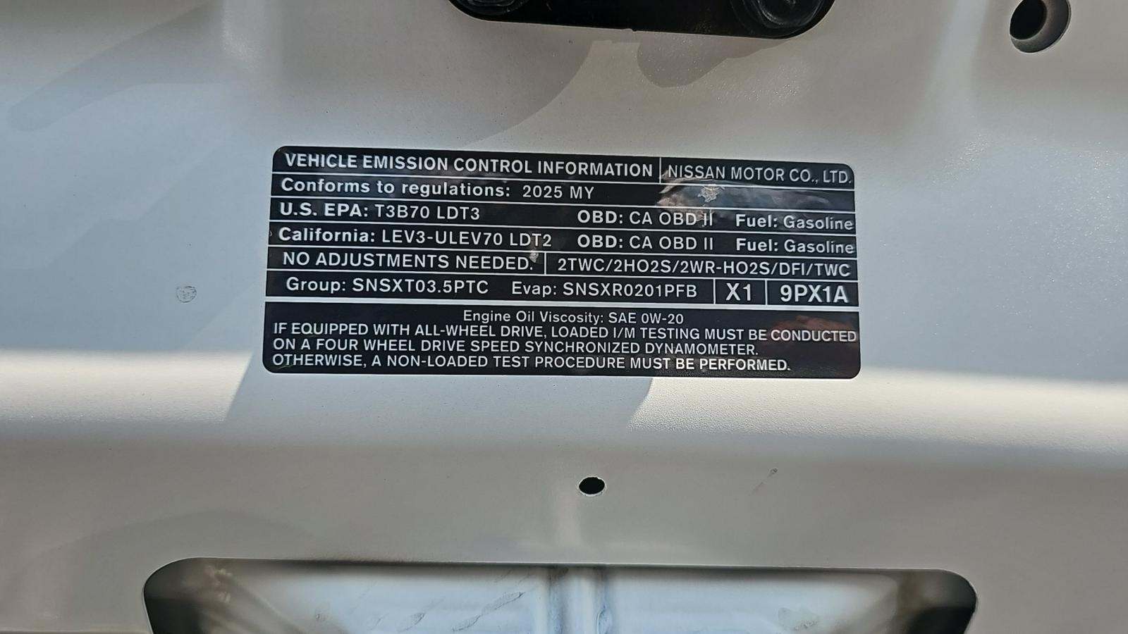 2025 Nissan Pathfinder Platinum AWD