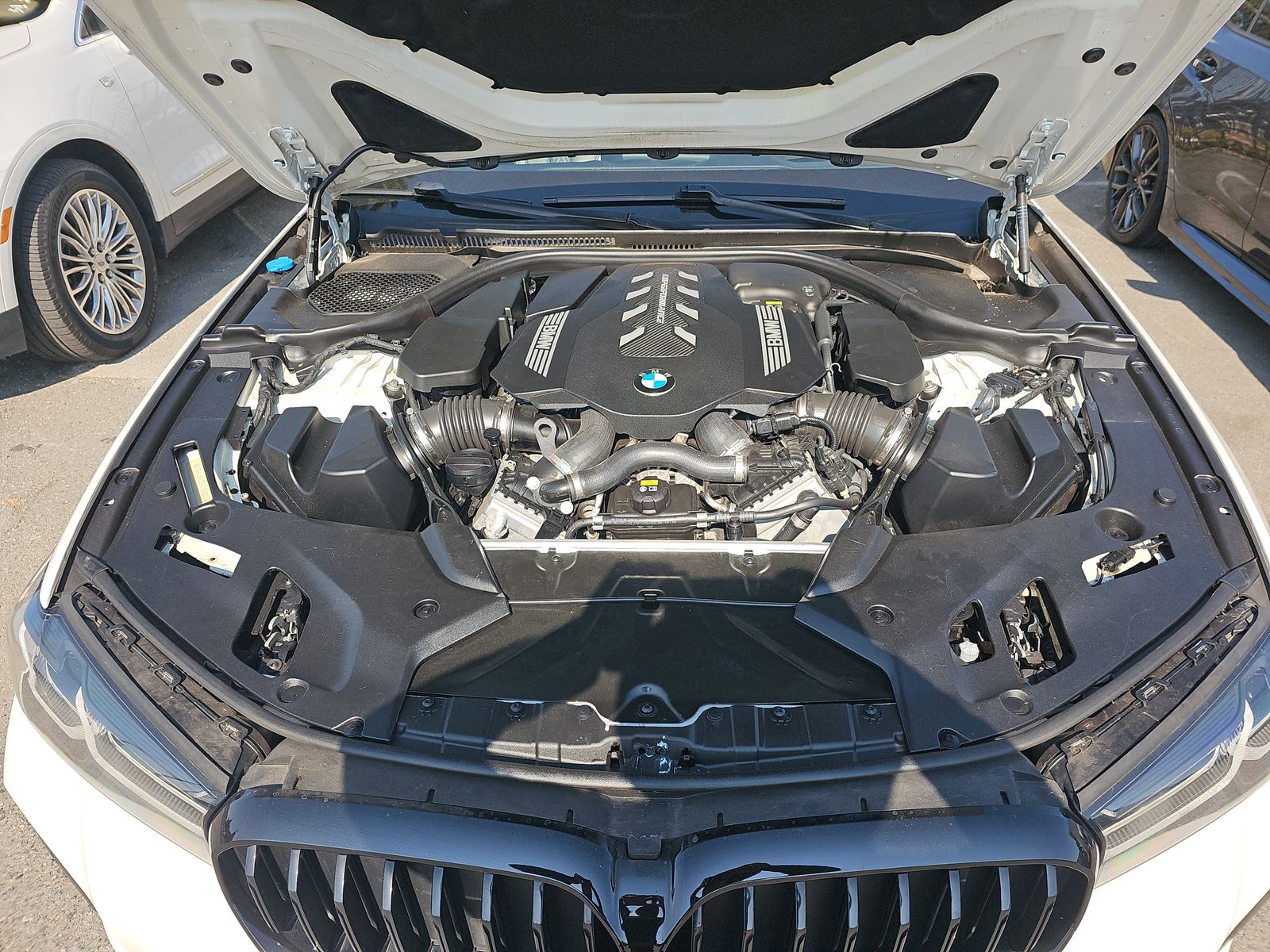 2022 BMW 5 Series M550i xDrive AWD