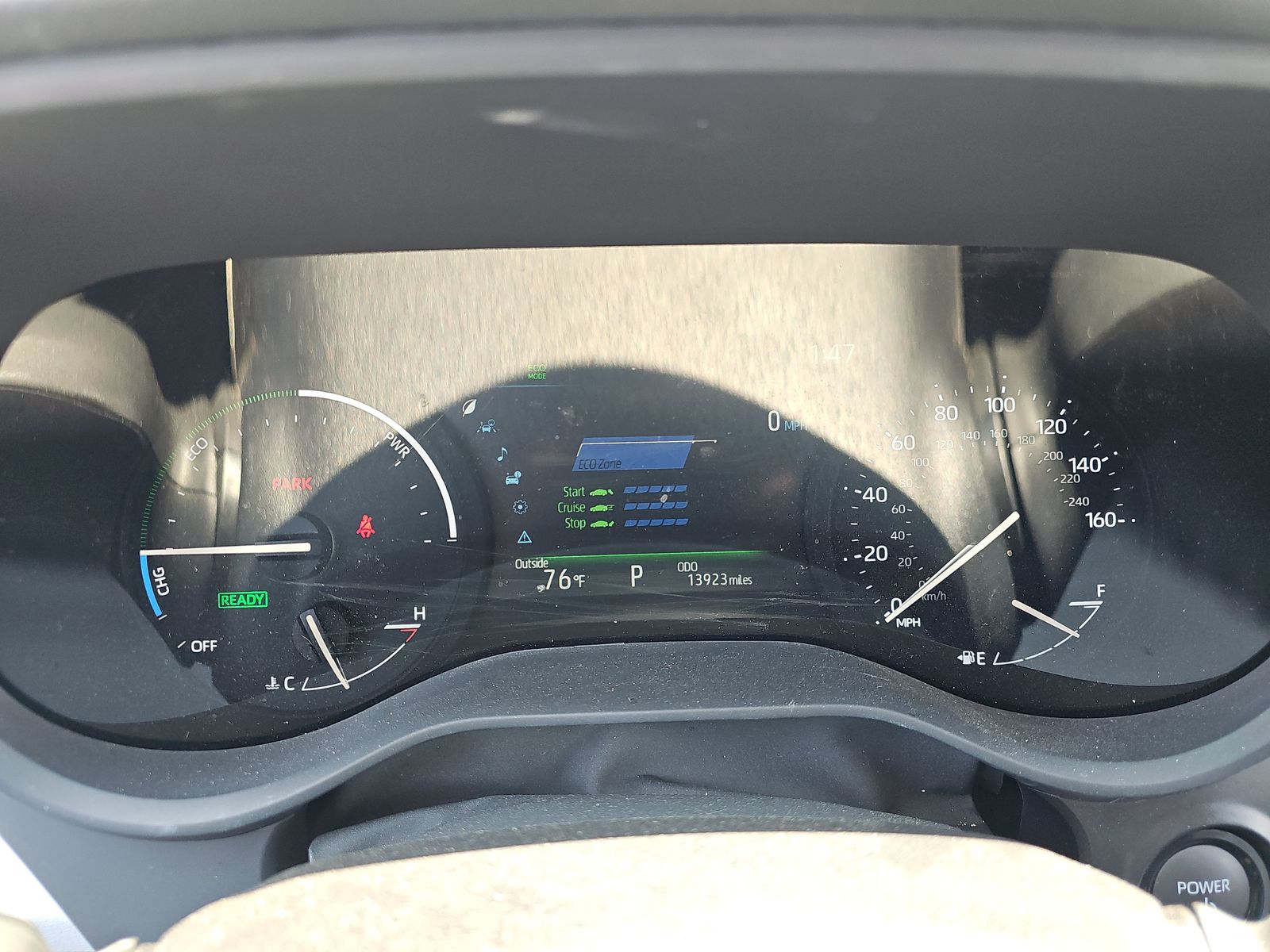 2025 Toyota Sienna XLE FWD