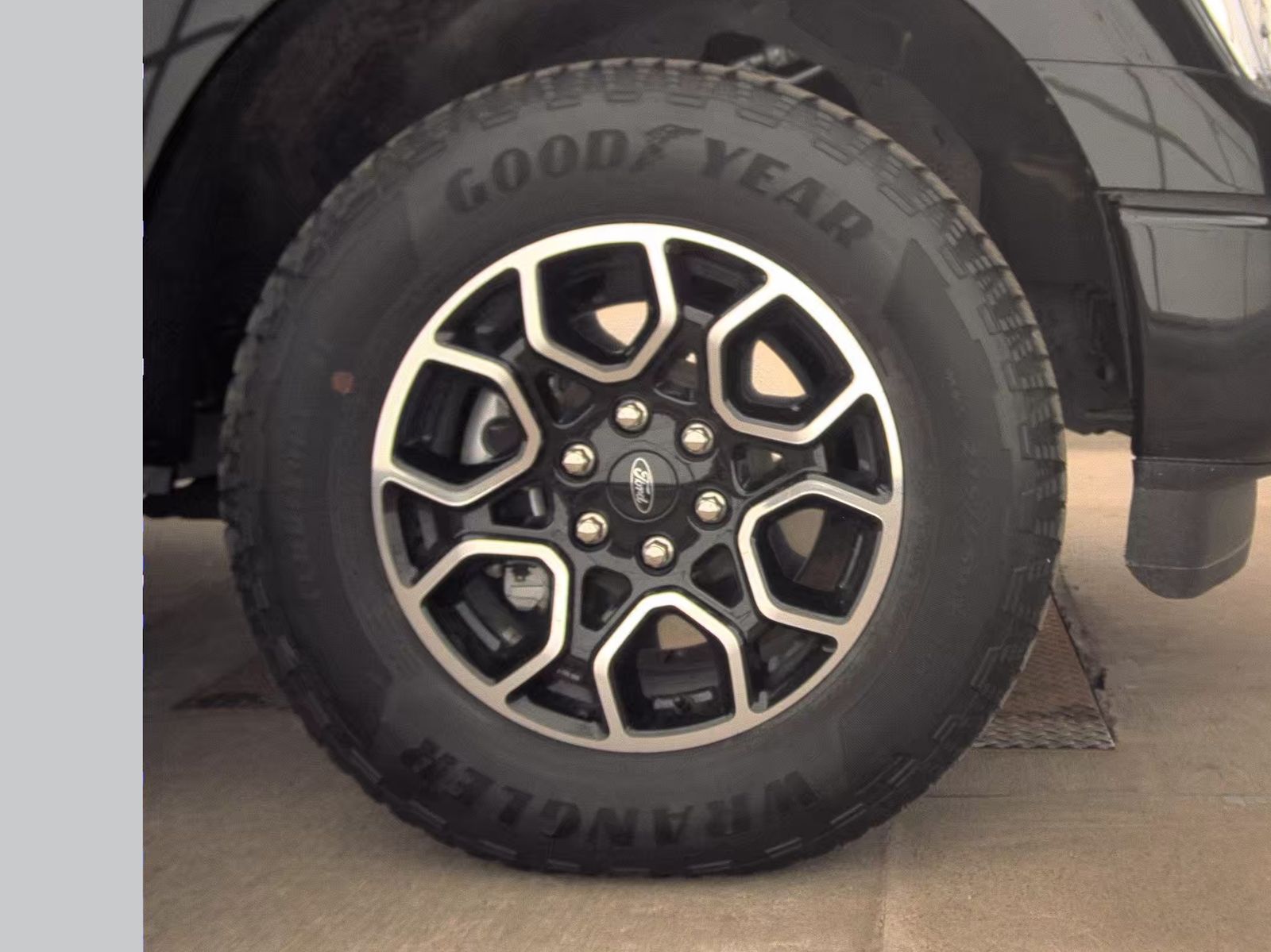 2022 Ford F-150 XLT AWD