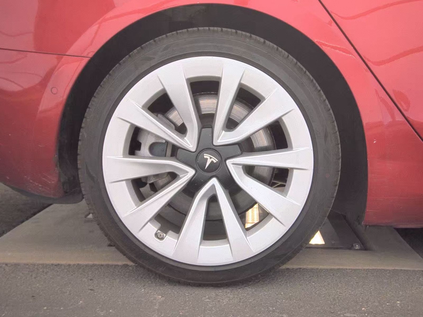 2022 Tesla Model 3 Standard Range RWD