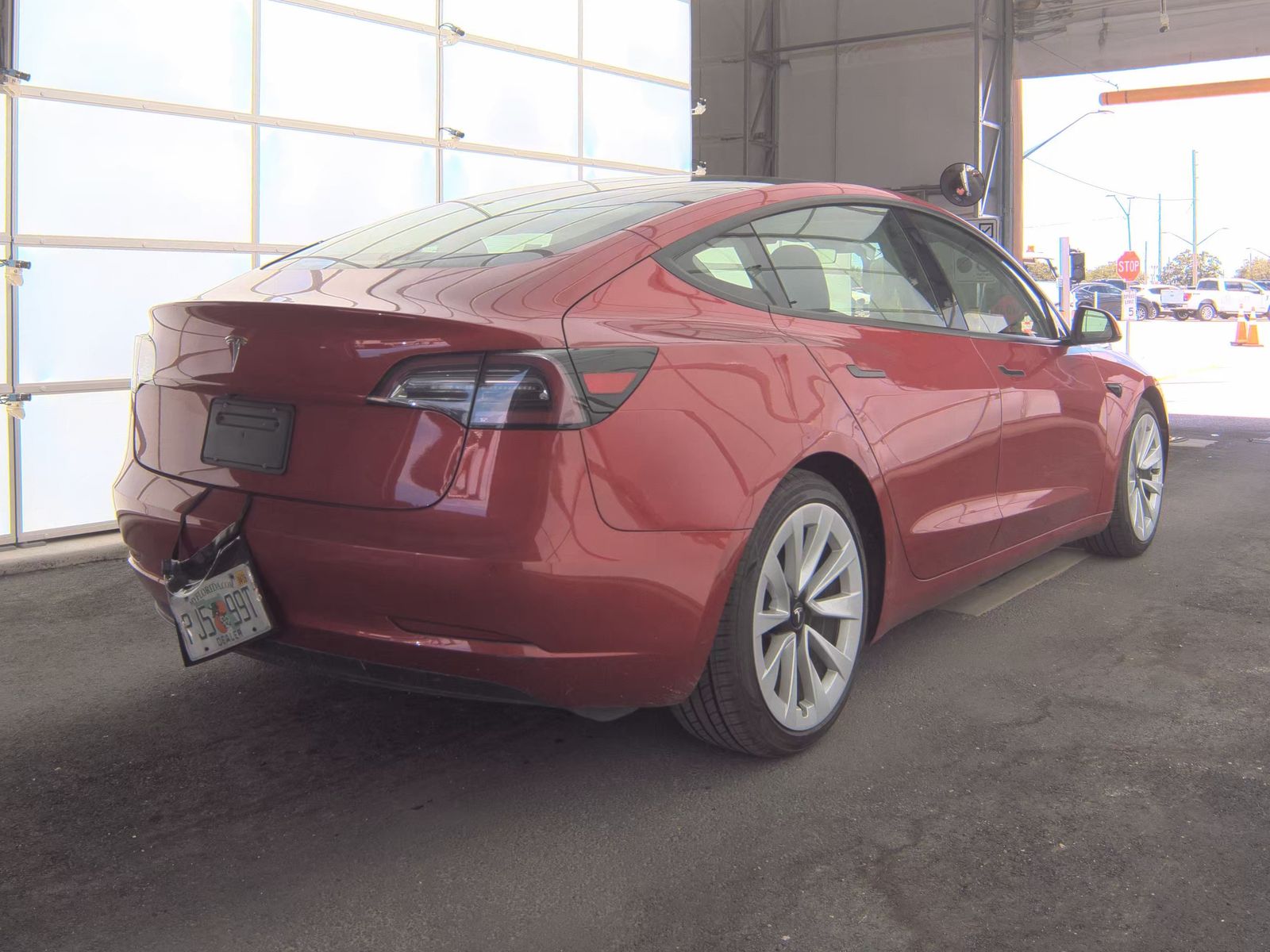2022 Tesla Model 3 Standard Range RWD