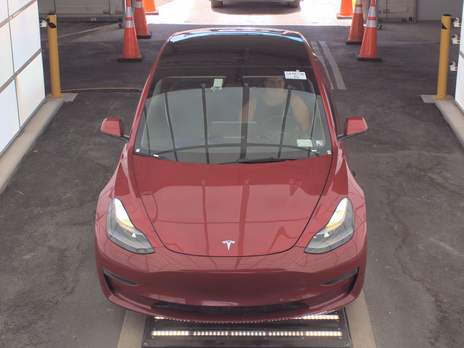 2022 Tesla Model 3 Standard Range RWD