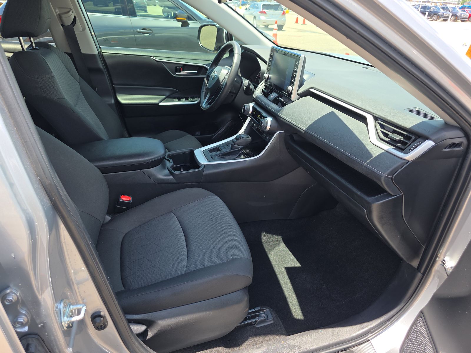 2022 Toyota RAV4 XLE AWD