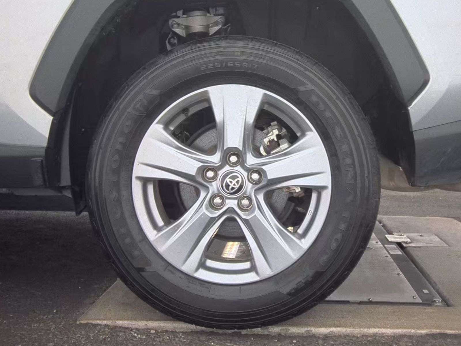 2022 Toyota RAV4 XLE AWD