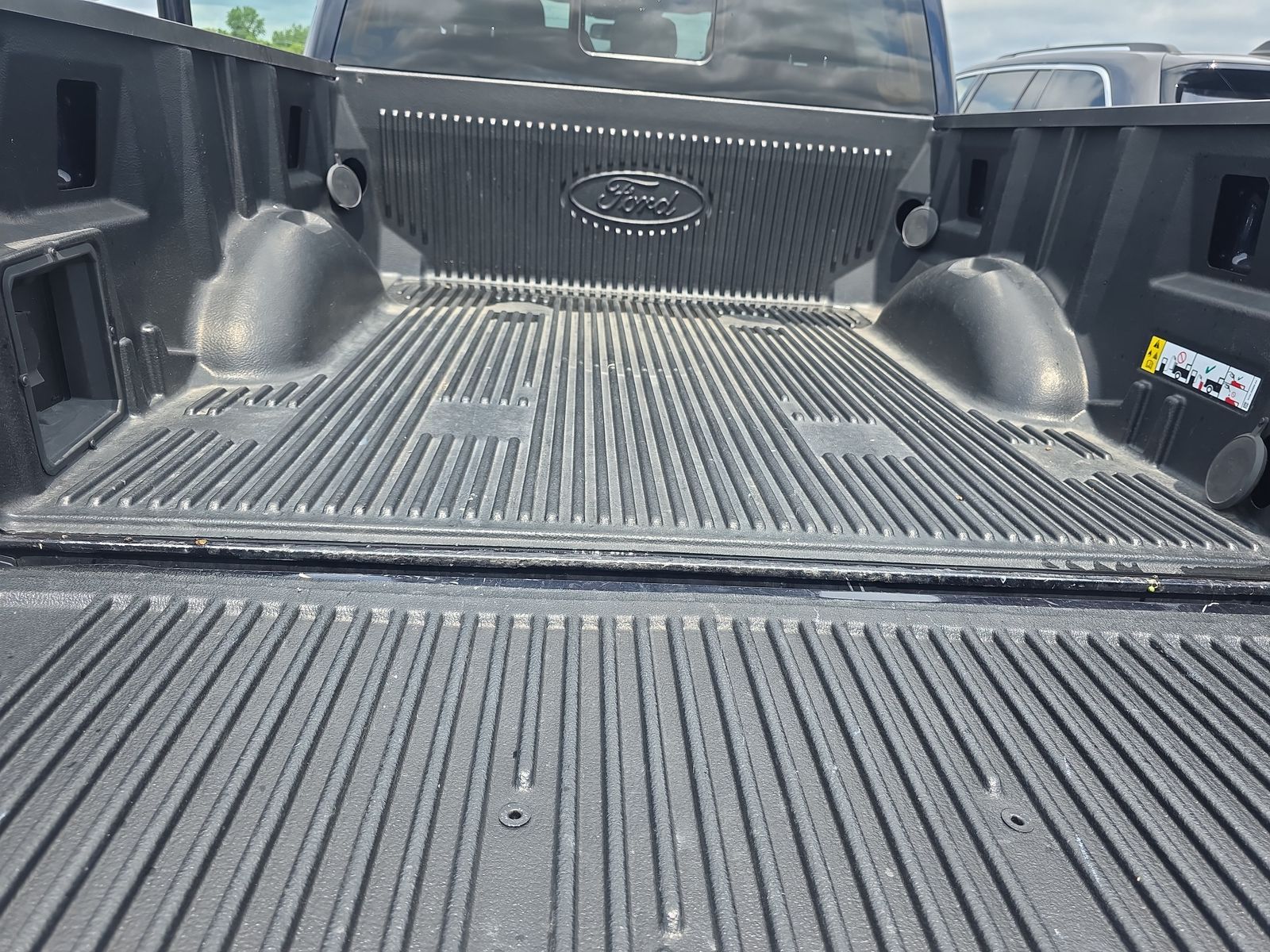 2022 Ford F-150 XLT AWD