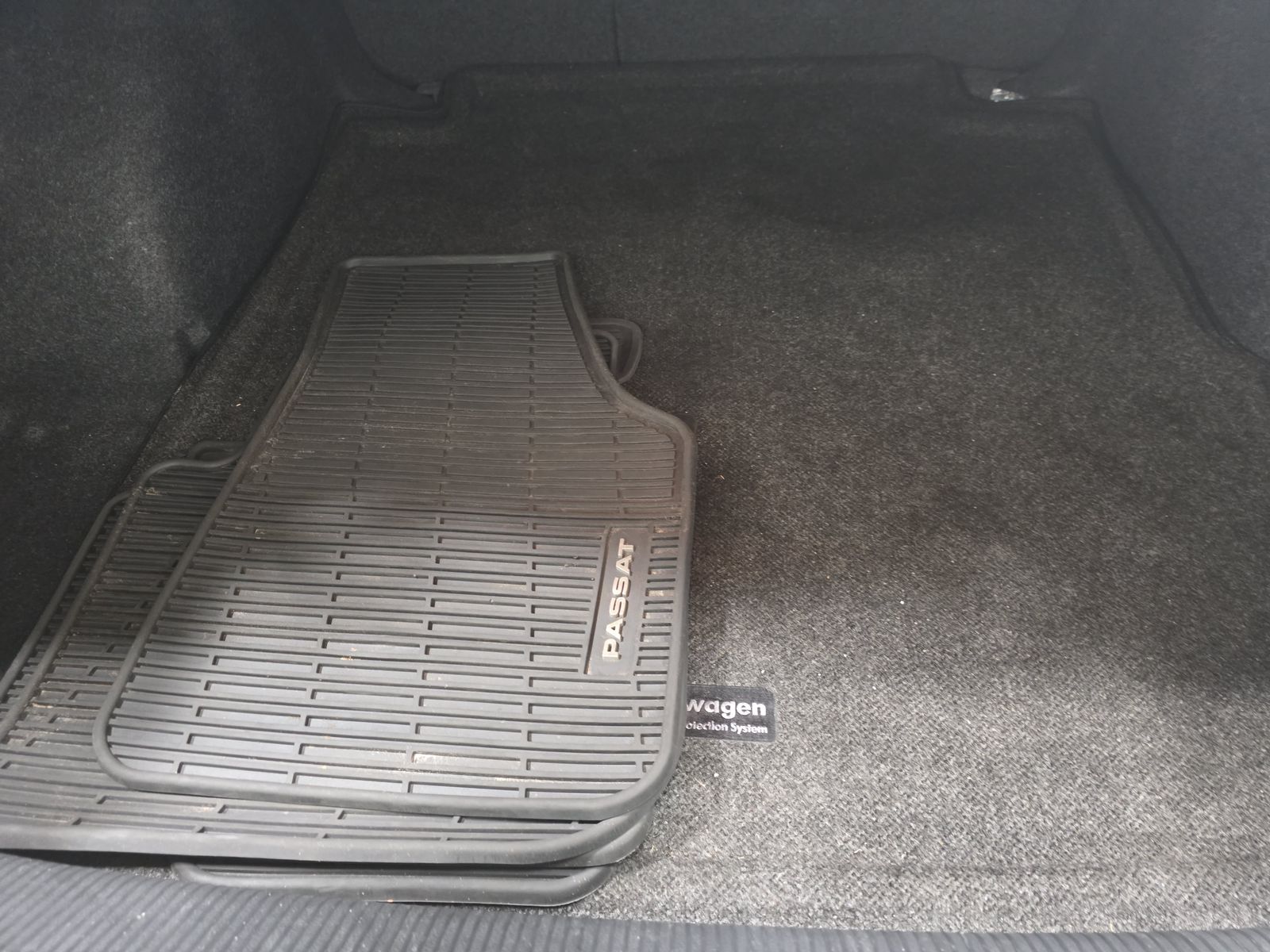 2021 Volkswagen Passat 2.0T SE FWD