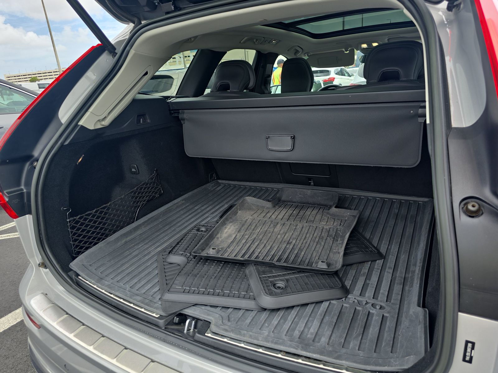 2022 Volvo XC60 B5 Inscription FWD