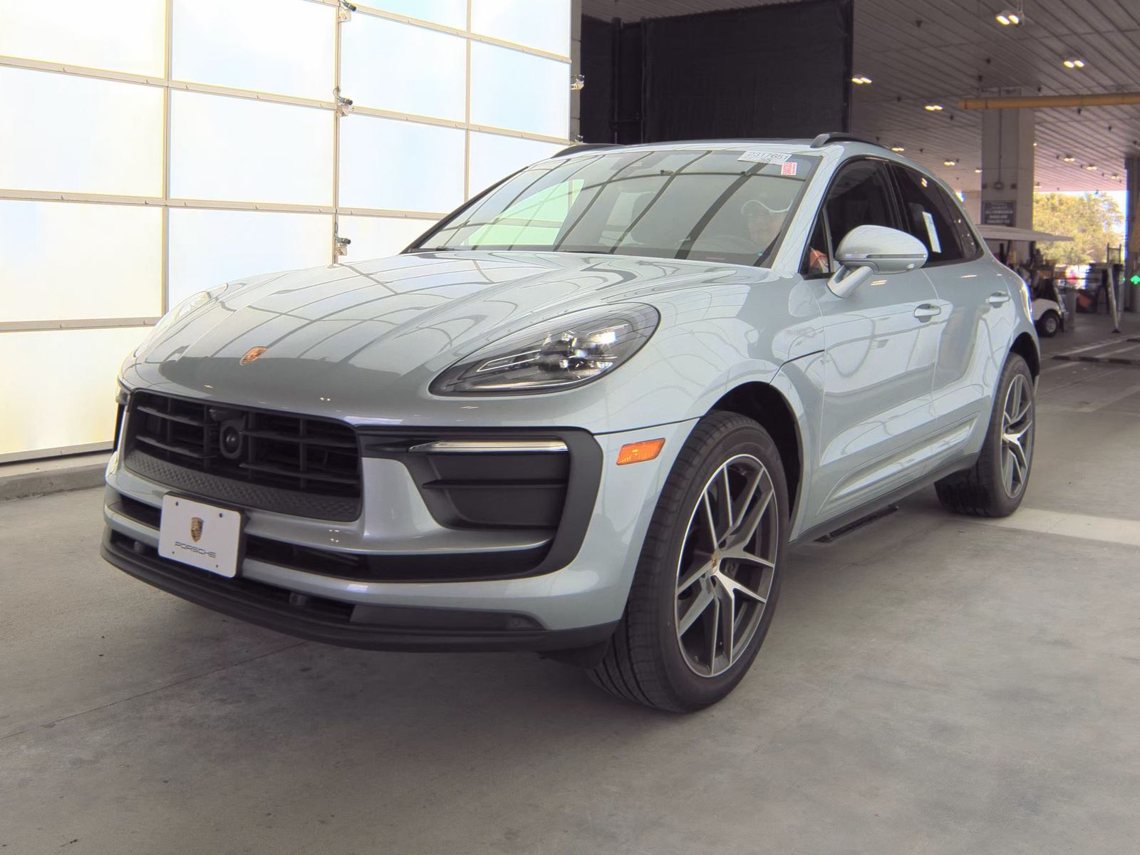 2023 Porsche Macan