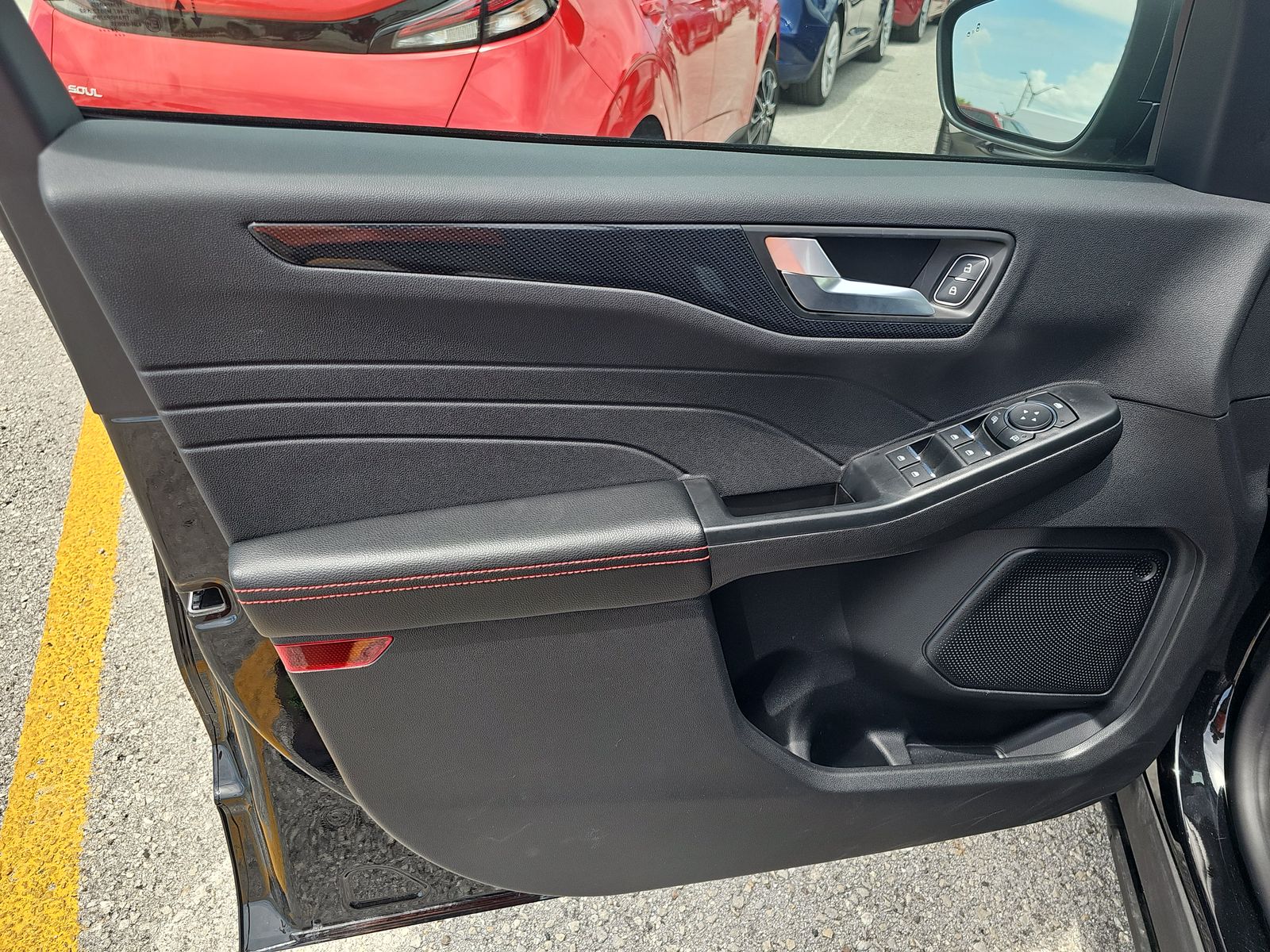 2025 Ford Escape ST-Line FWD