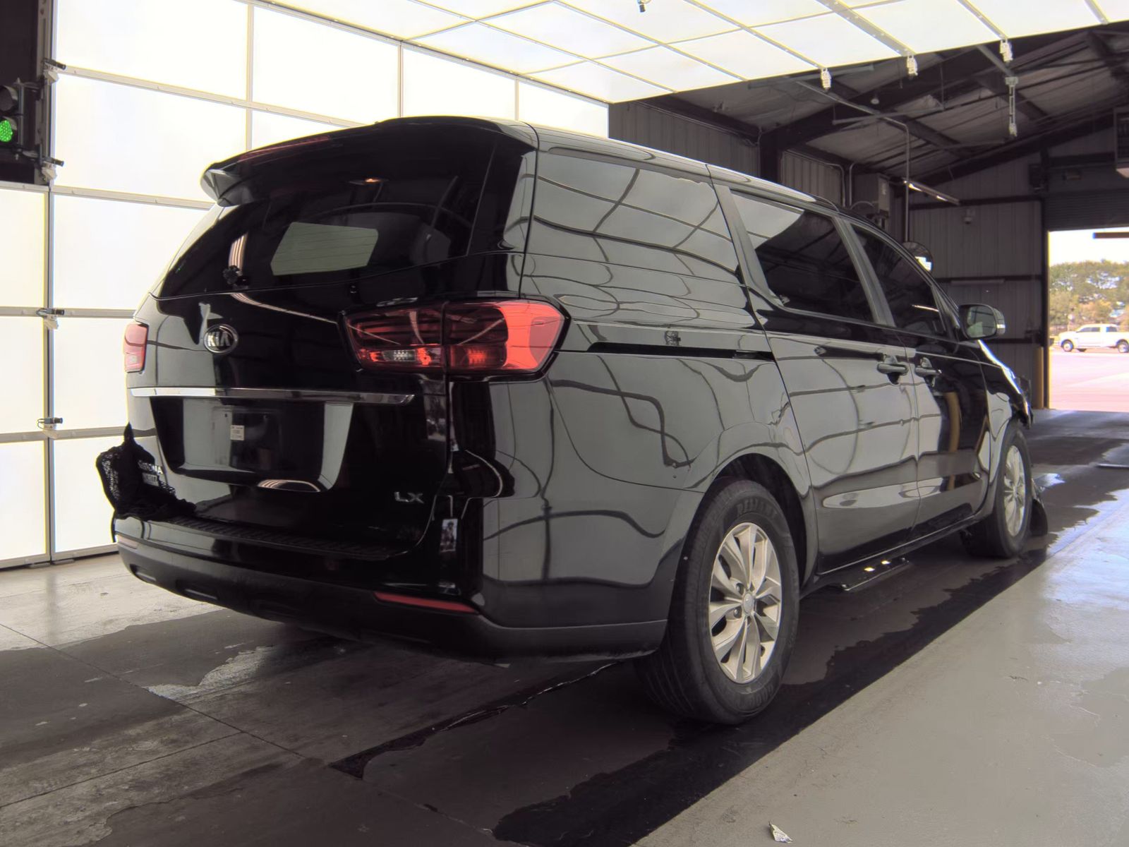 2019 Kia Sedona LX FWD