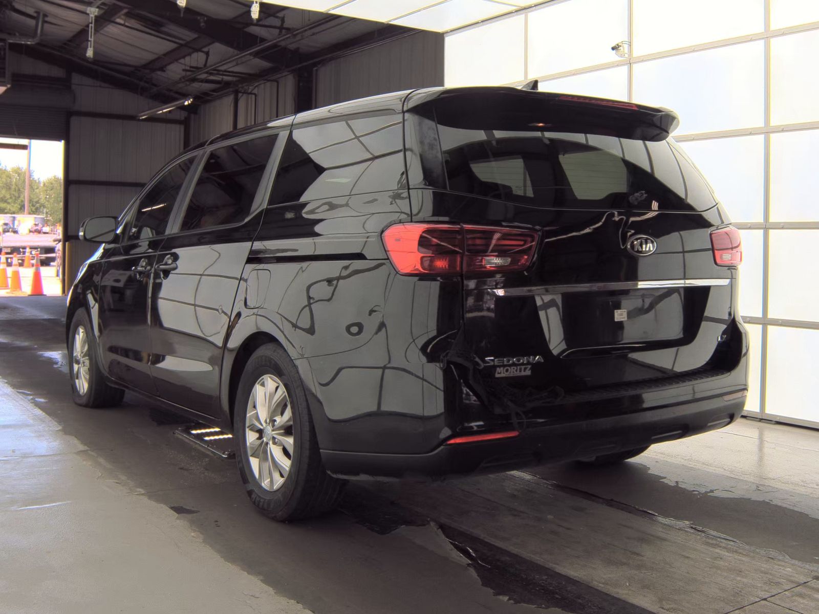 2019 Kia Sedona LX FWD