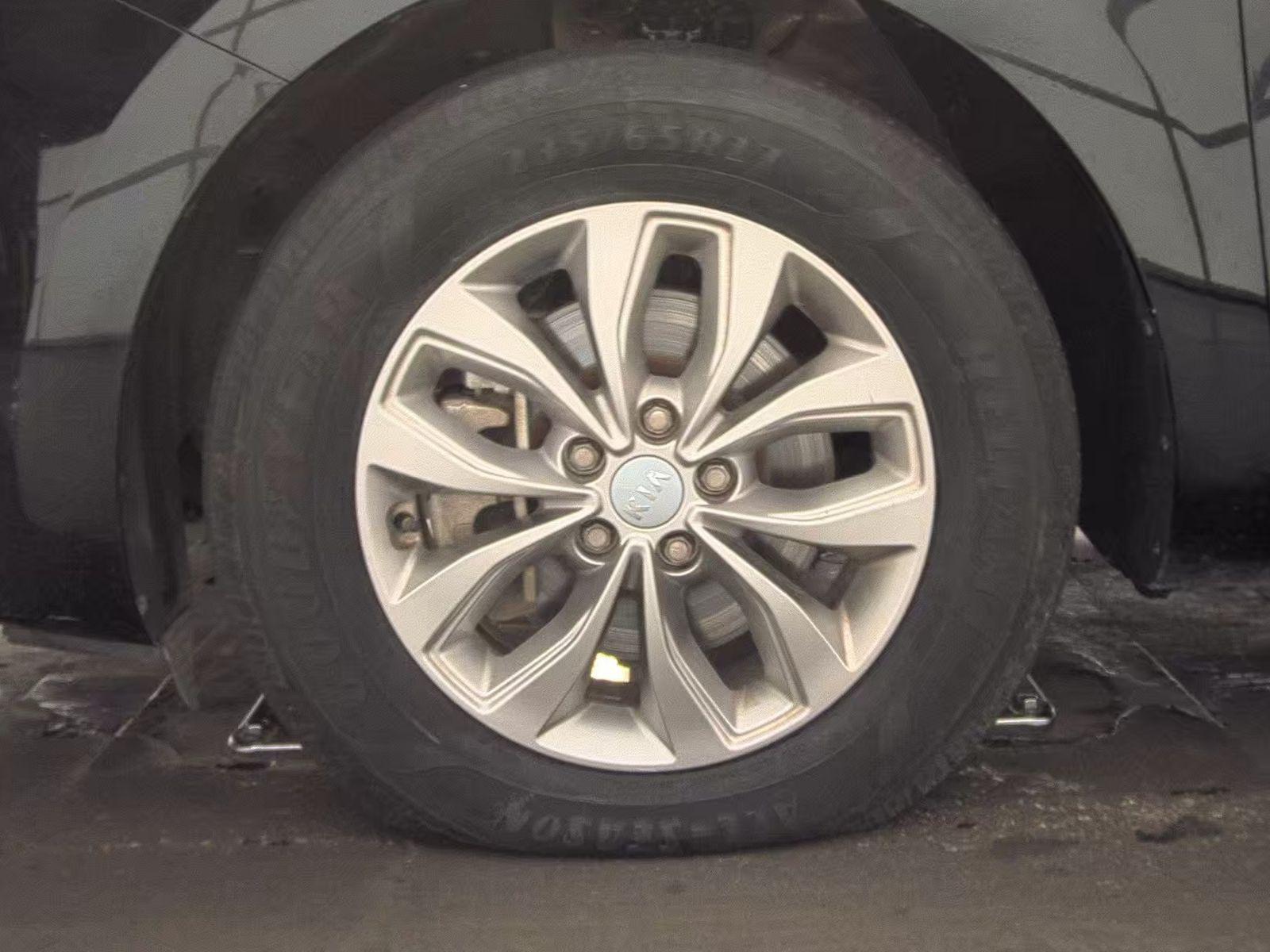 2019 Kia Sedona LX FWD