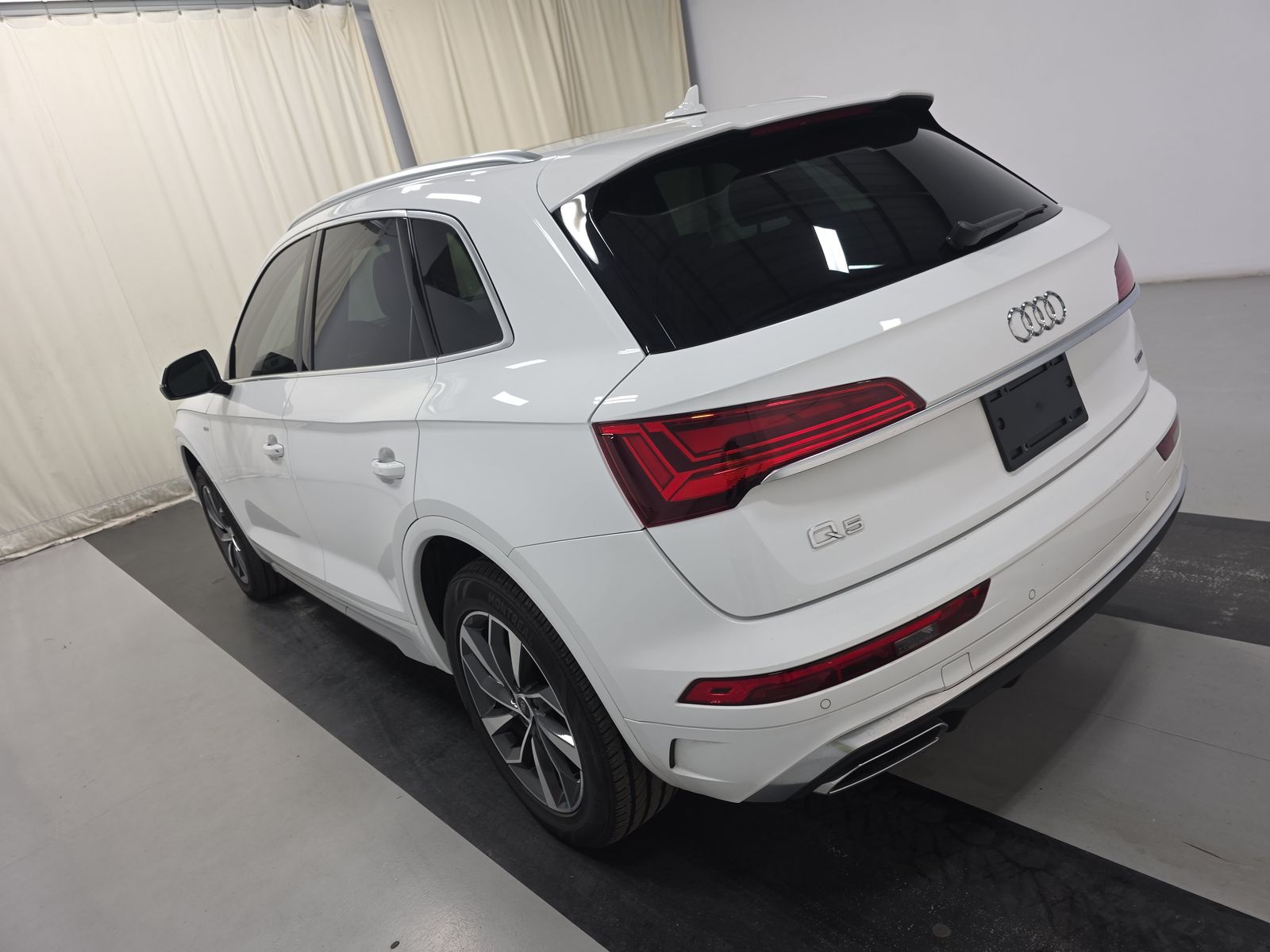 2022 Audi Q5 S line Premium Plus AWD