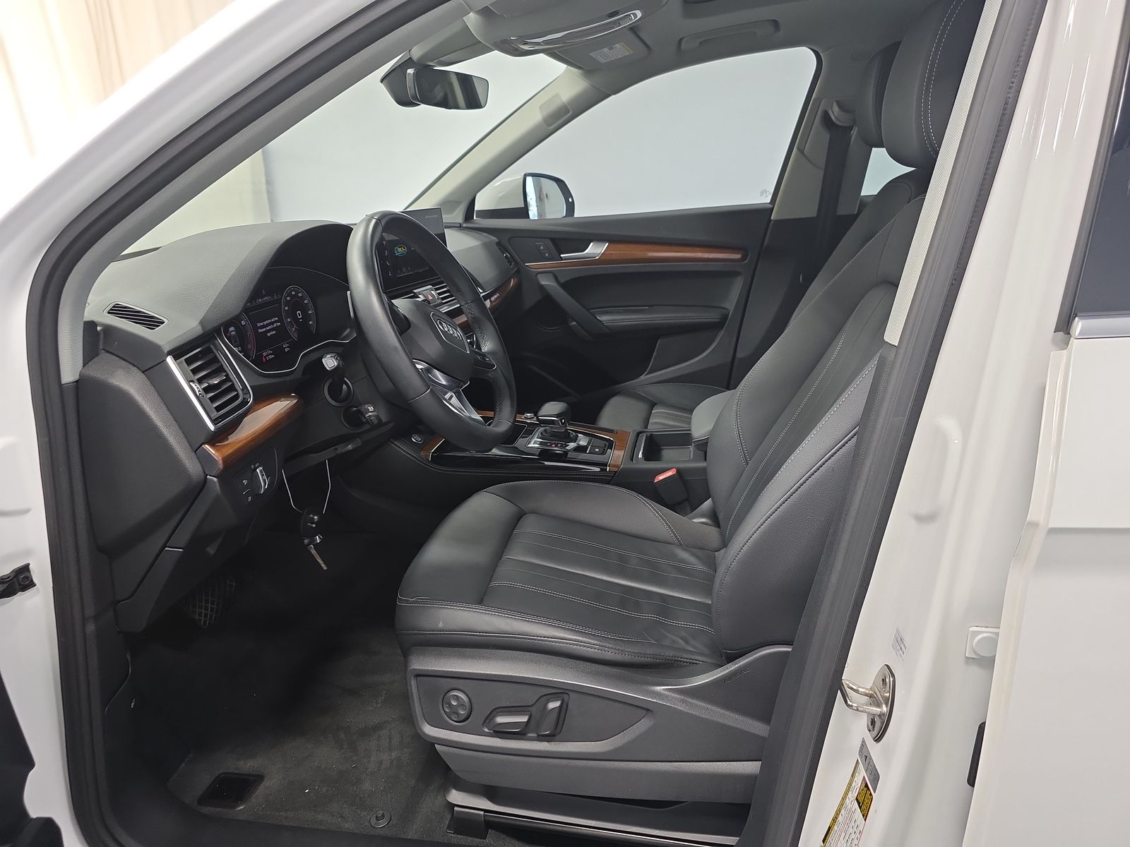 2022 Audi Q5 S line Premium Plus AWD