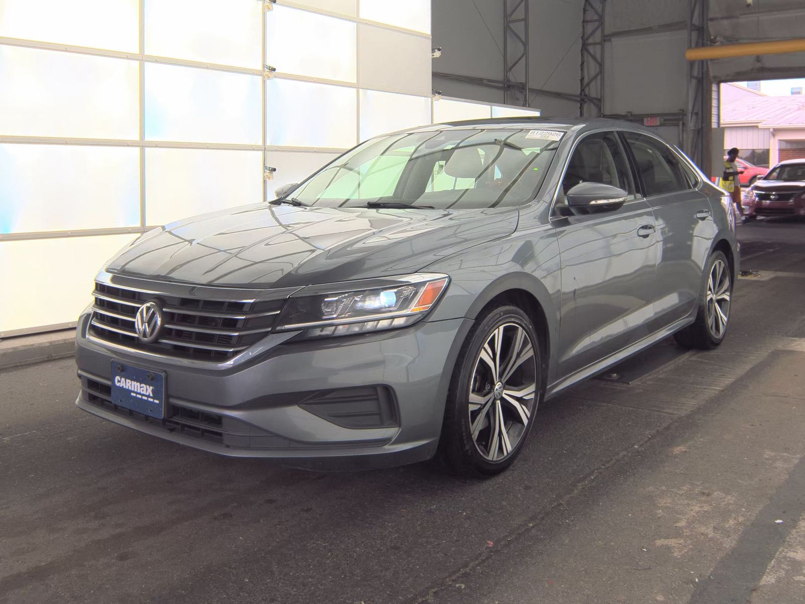 2021 Volkswagen Passat 2.0T SE FWD