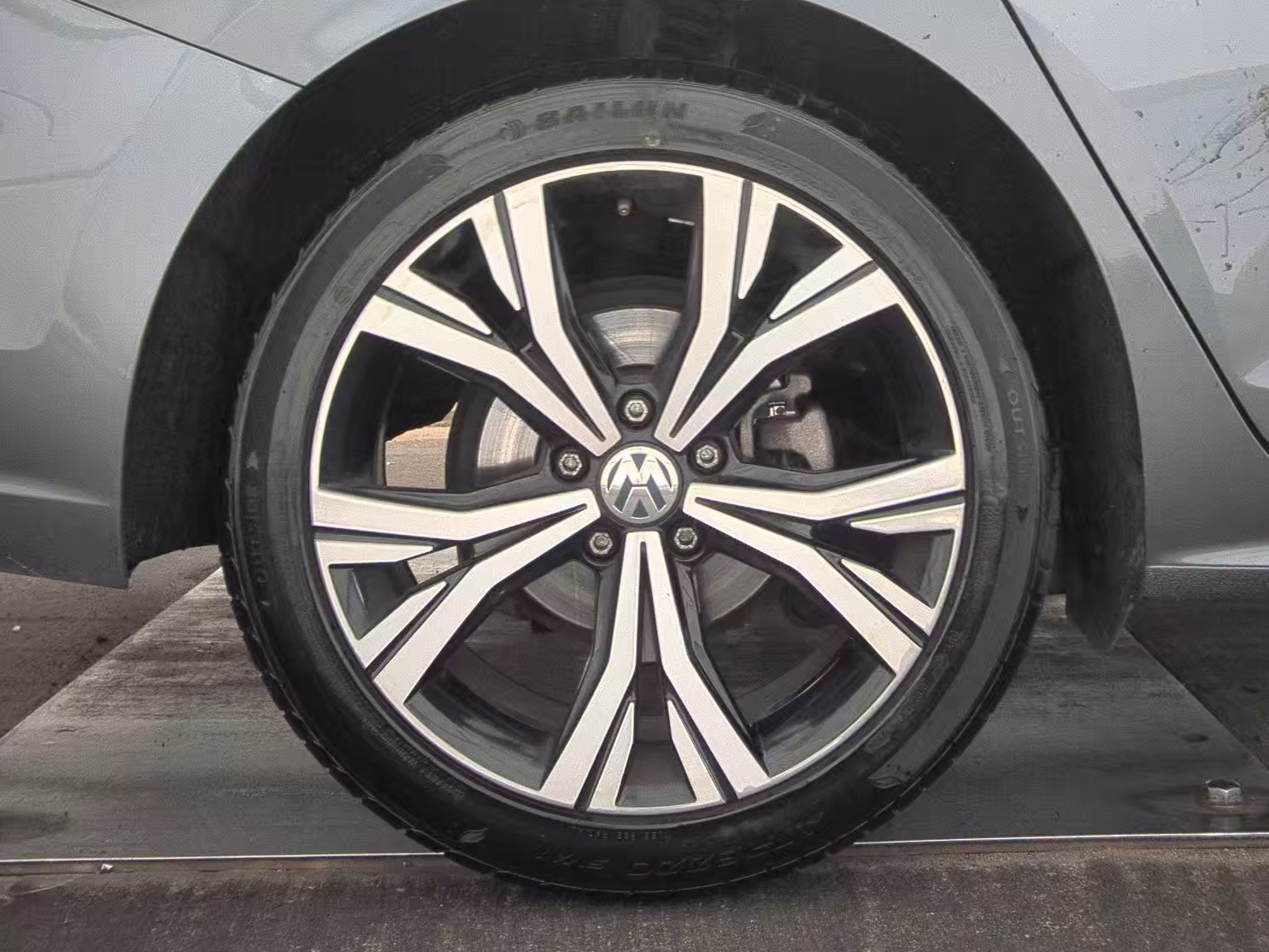 2021 Volkswagen Passat 2.0T SE FWD