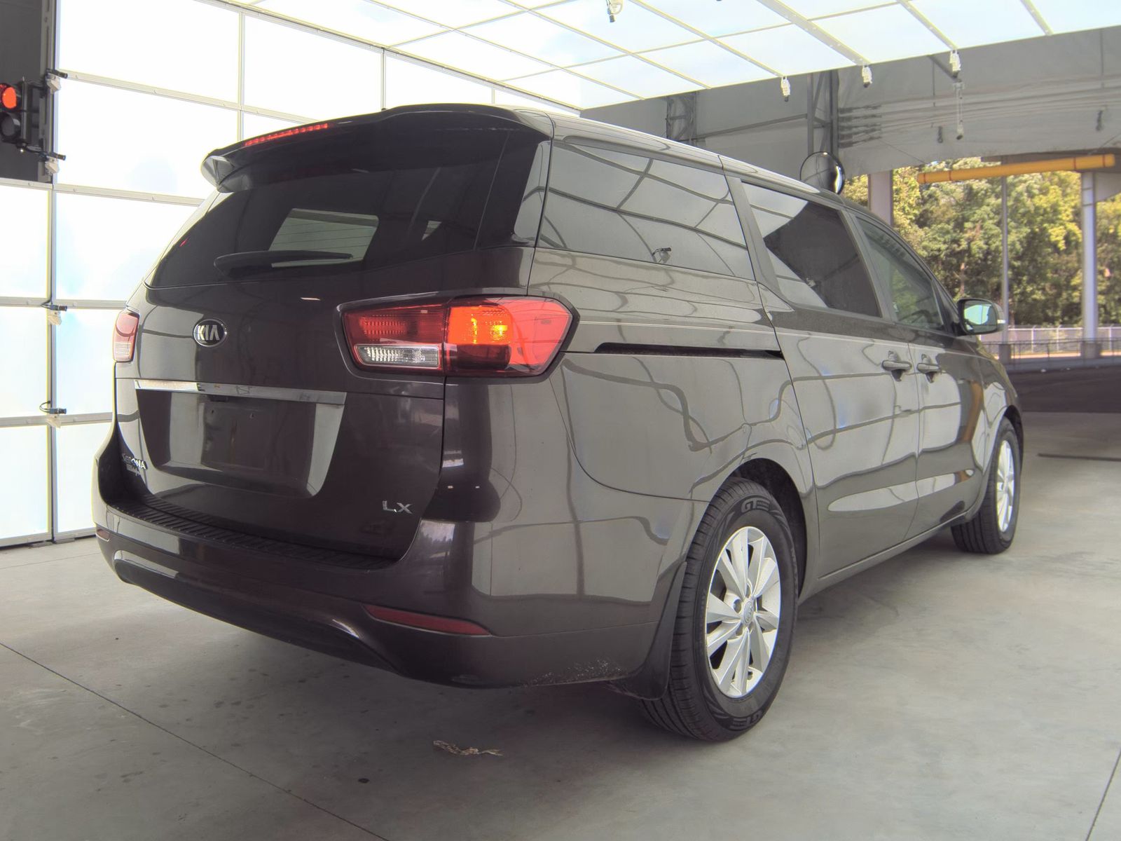 2018 Kia Sedona LX FWD
