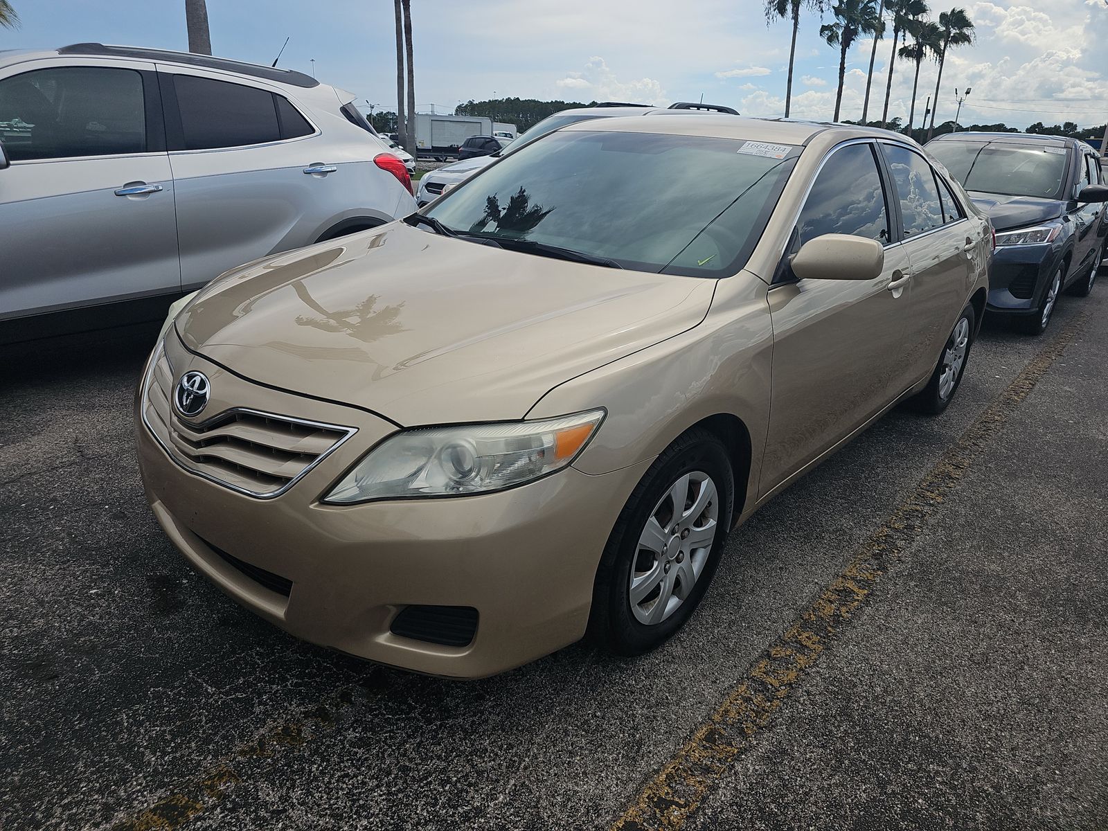 2011 Toyota Camry LE FWD