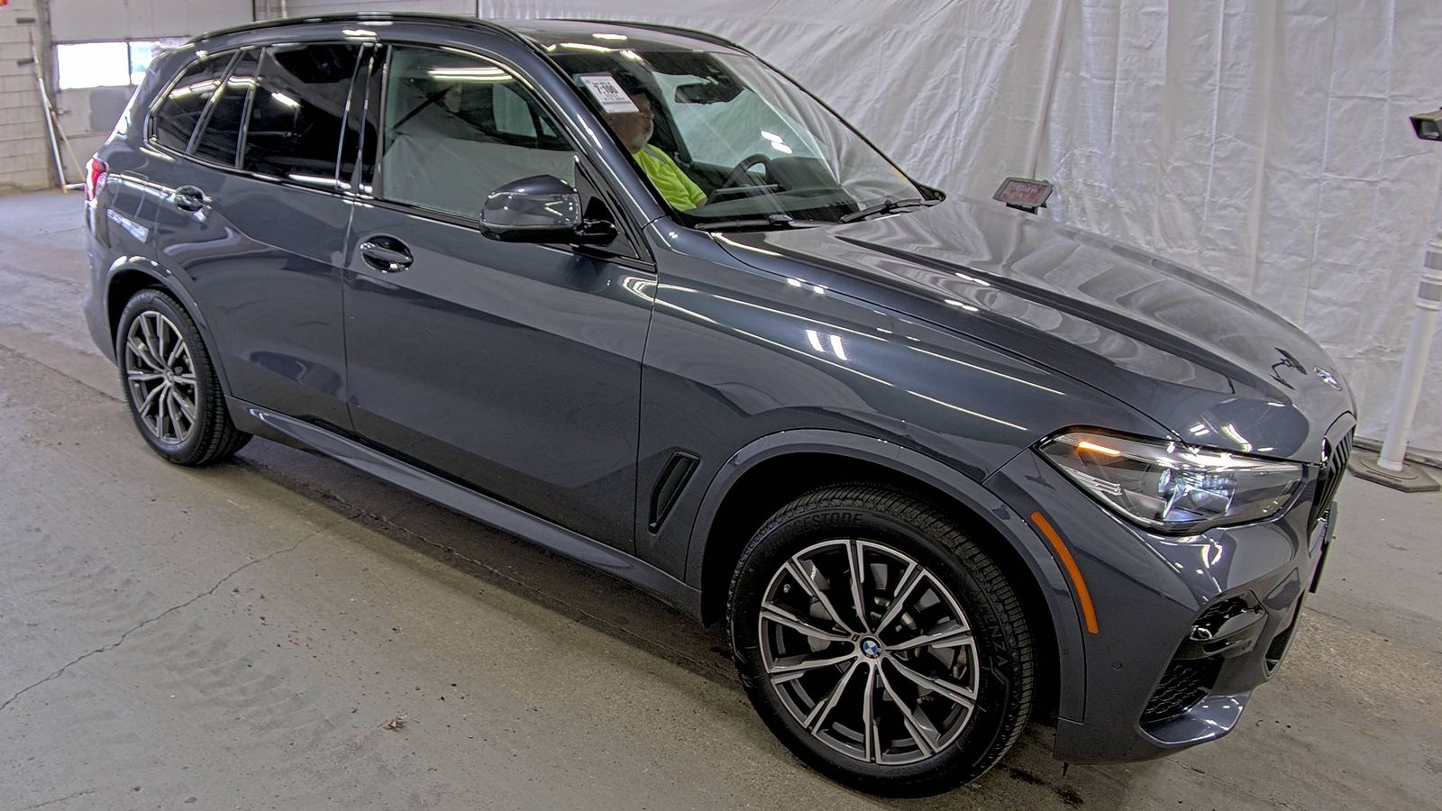 2022 BMW X5 xDrive40i AWD