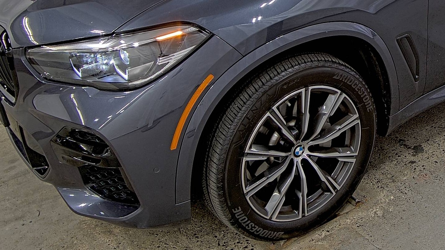 2022 BMW X5 xDrive40i AWD