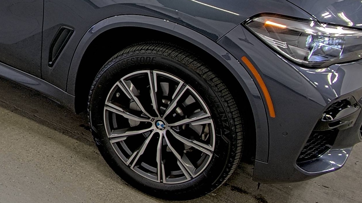 2022 BMW X5 xDrive40i AWD