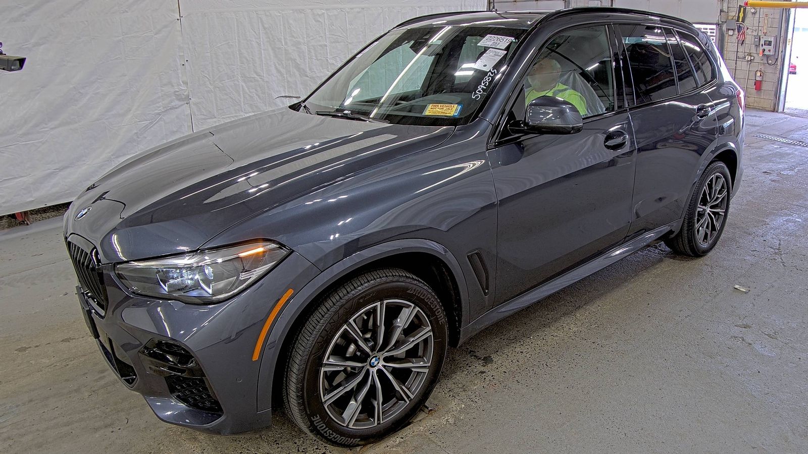 2022 BMW X5 xDrive40i AWD
