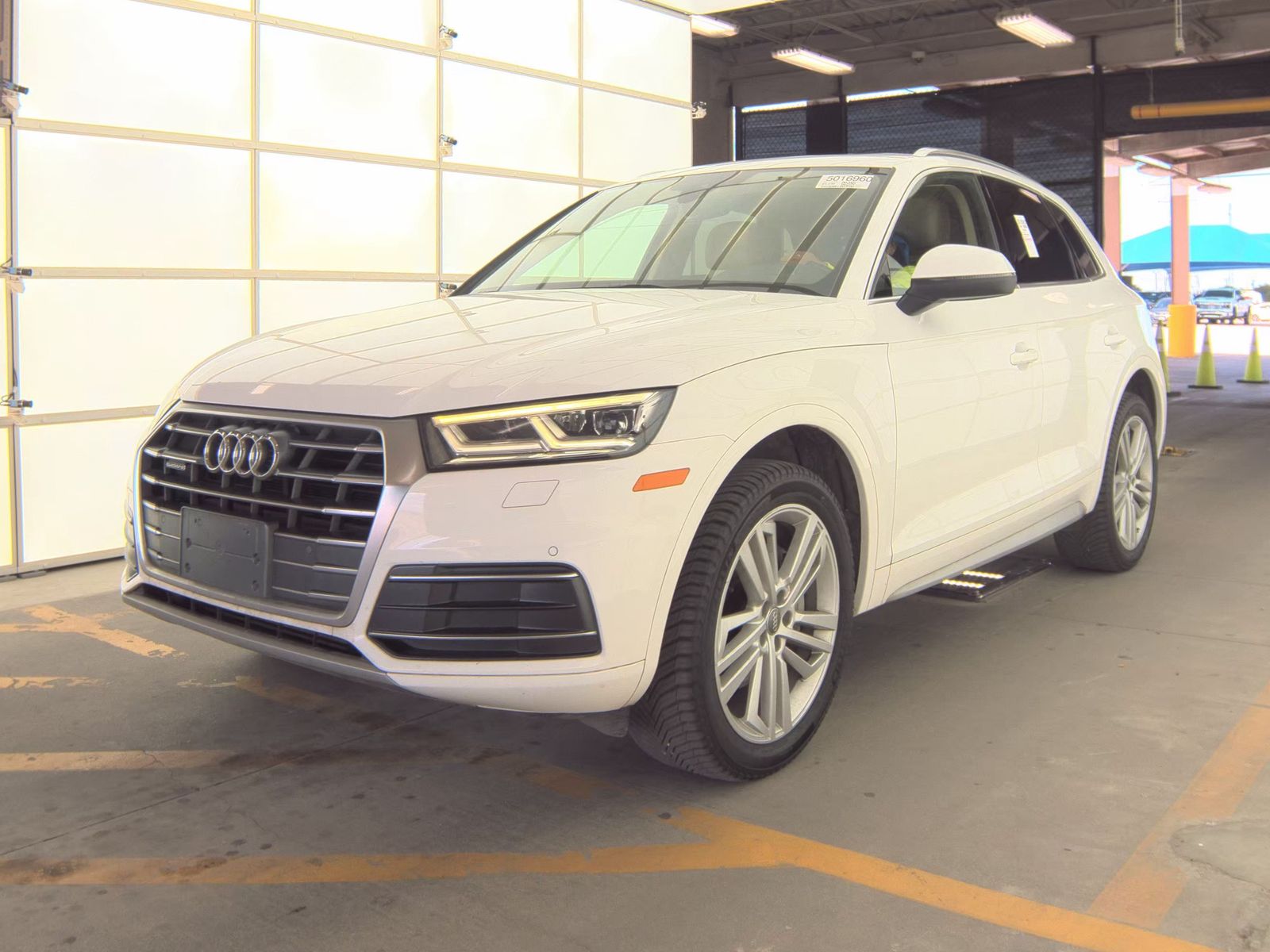 2018 Audi Q5 Premium Plus w/Technology Value Pkg