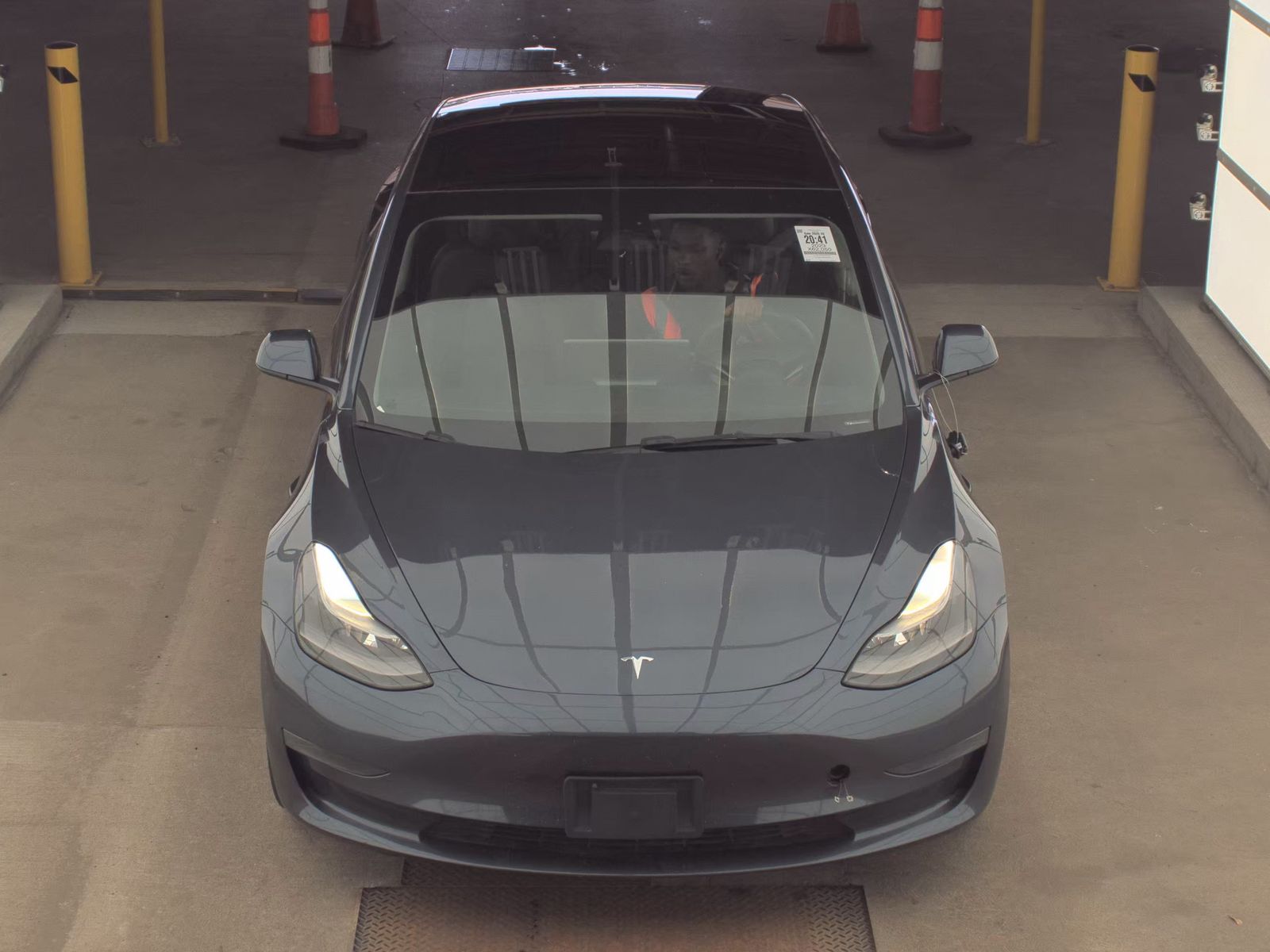 2023 Tesla Model 3 Standard Range FWD
