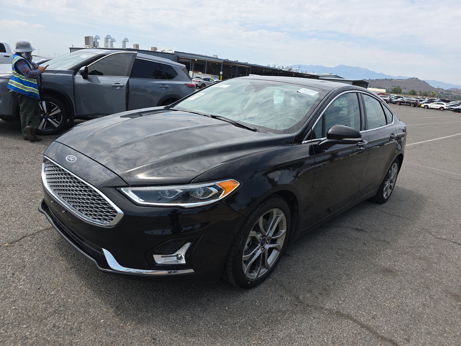 2020 Ford Fusion Hybrid Titanium FWD