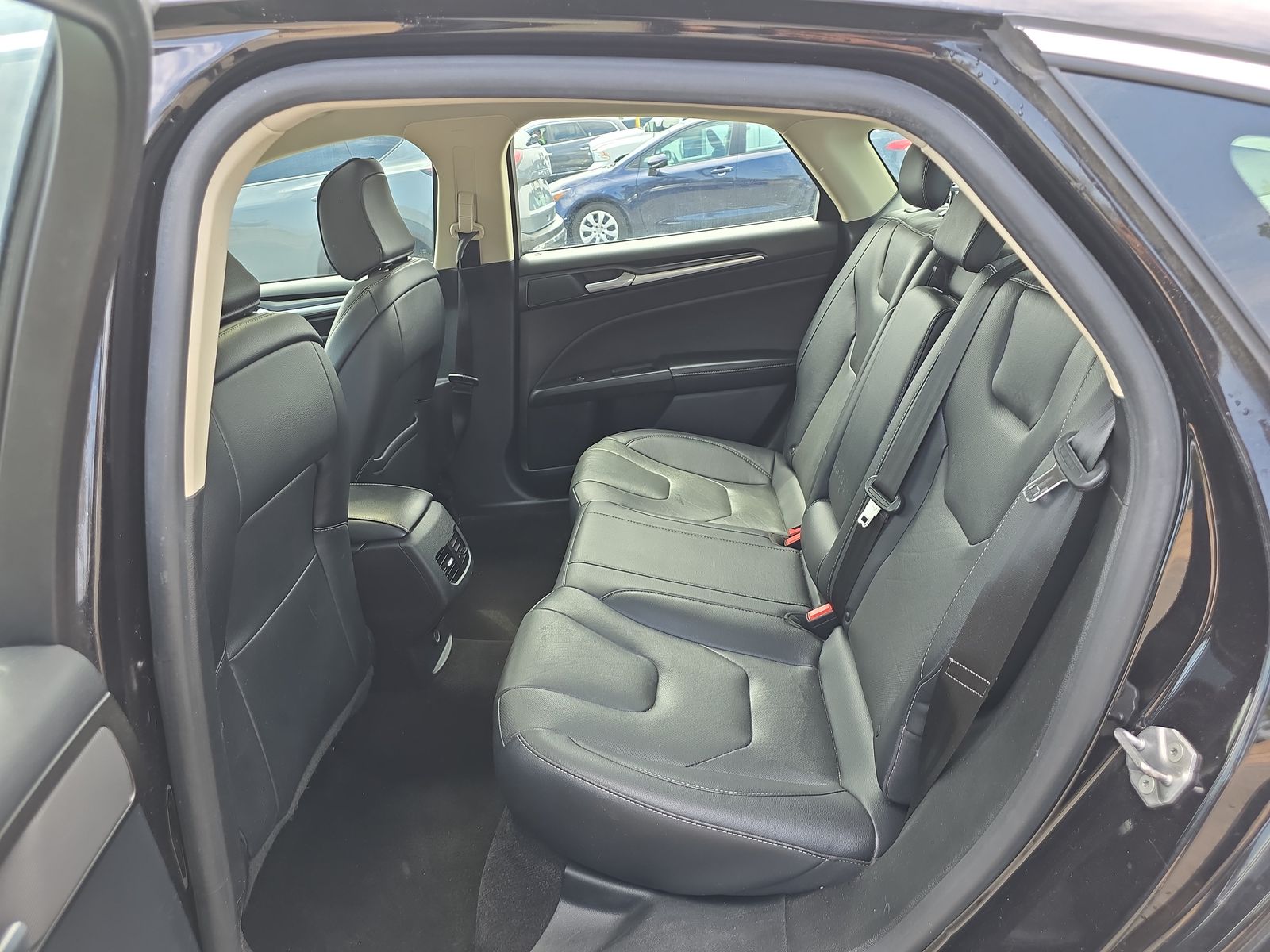 2020 Ford Fusion Hybrid Titanium FWD