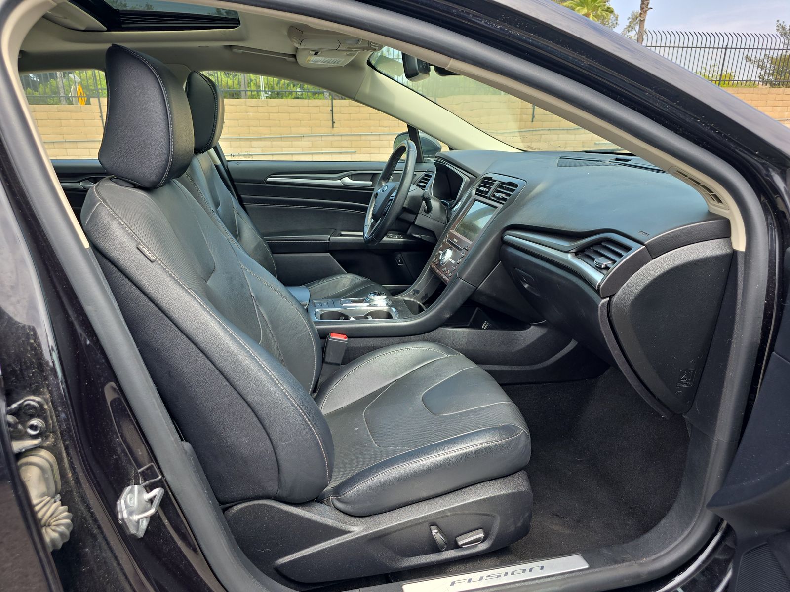 2020 Ford Fusion Hybrid Titanium FWD