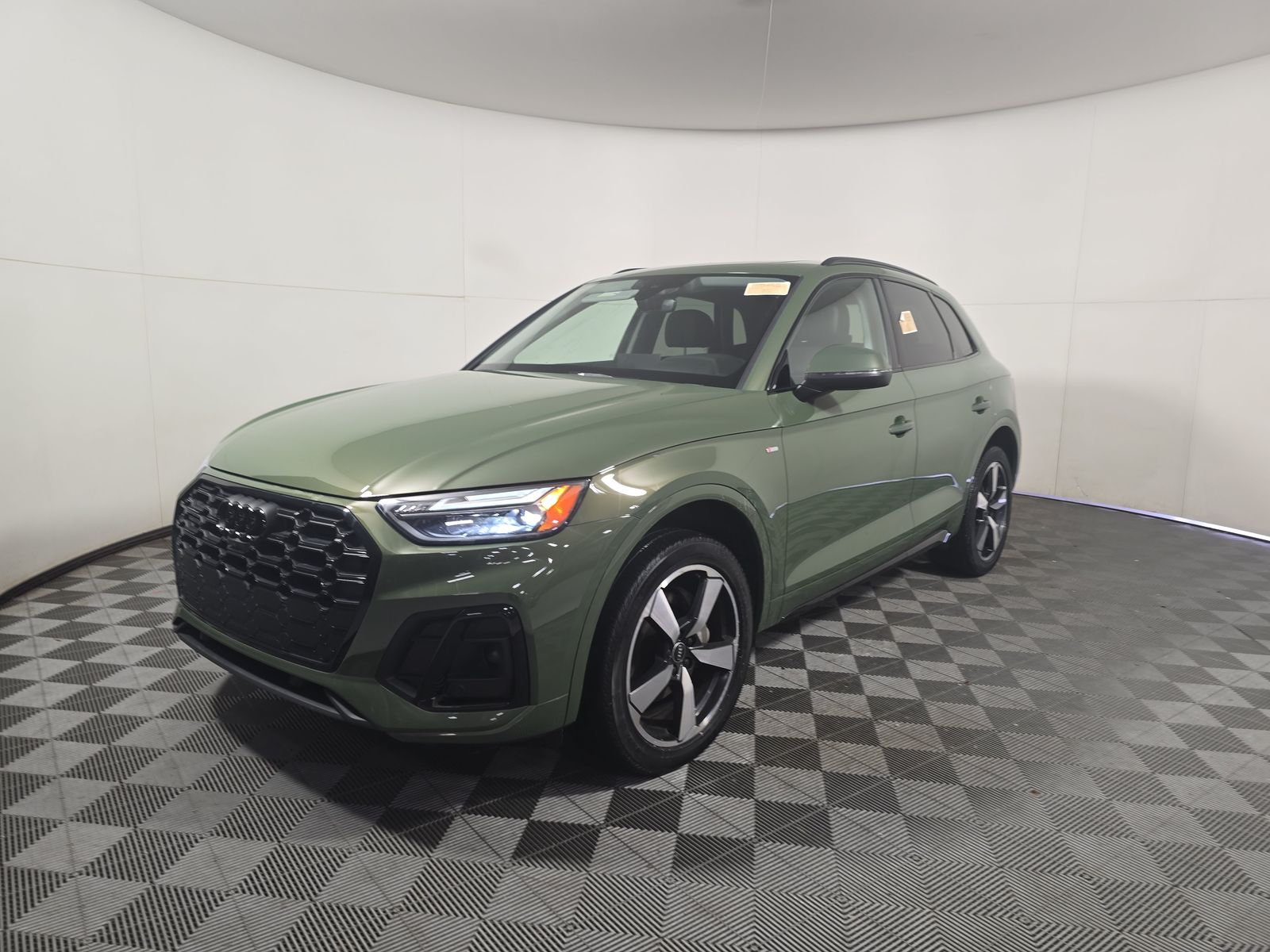 2022 Audi Q5 S line Premium Plus
