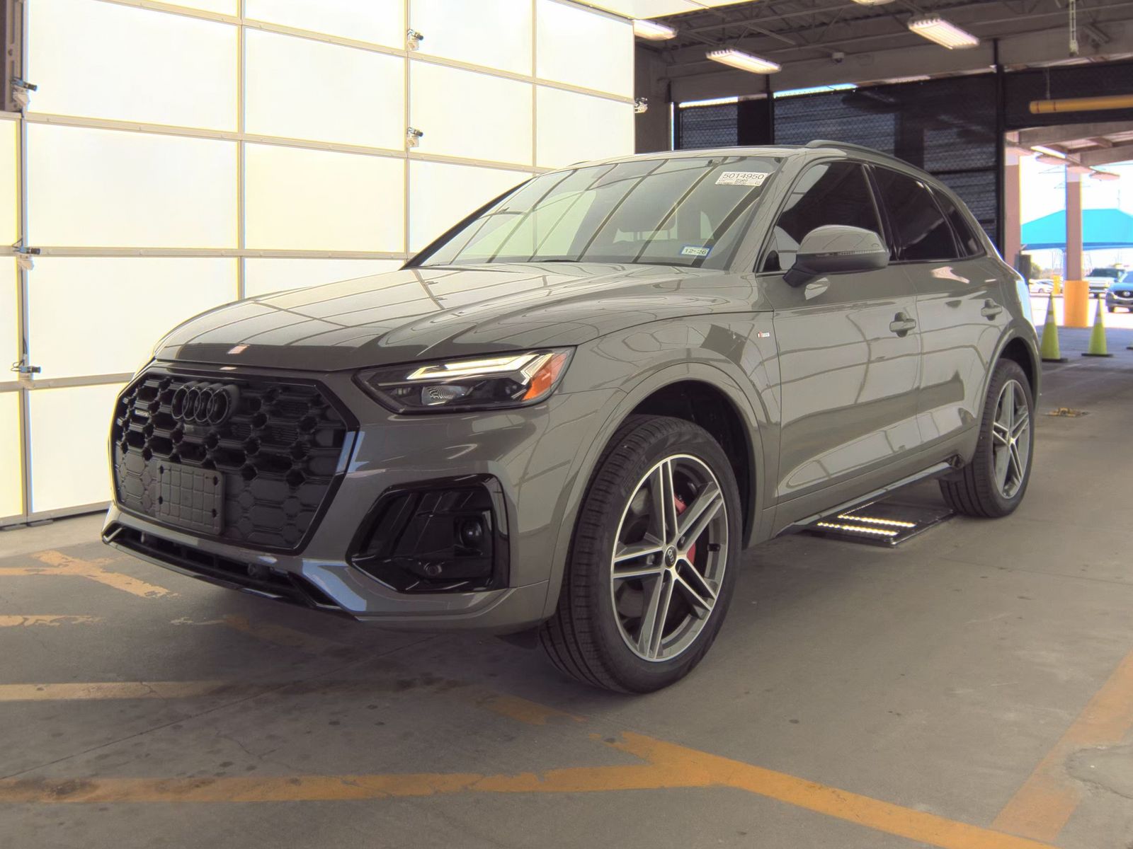 2025 Audi Q5 Plug-In Hybrid S line Premium Plus 55 TFSI