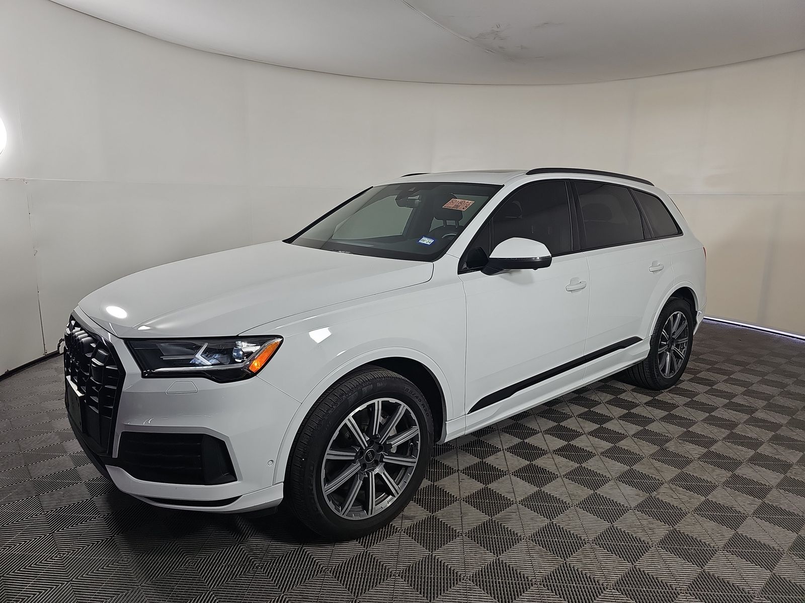 2022 Audi Q7 Premium Plus 45 TFSI