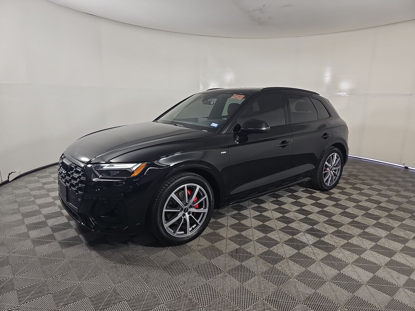 2025 Audi Q5 Plug-In Hybrid S line Premium Plus 55 TFSI
