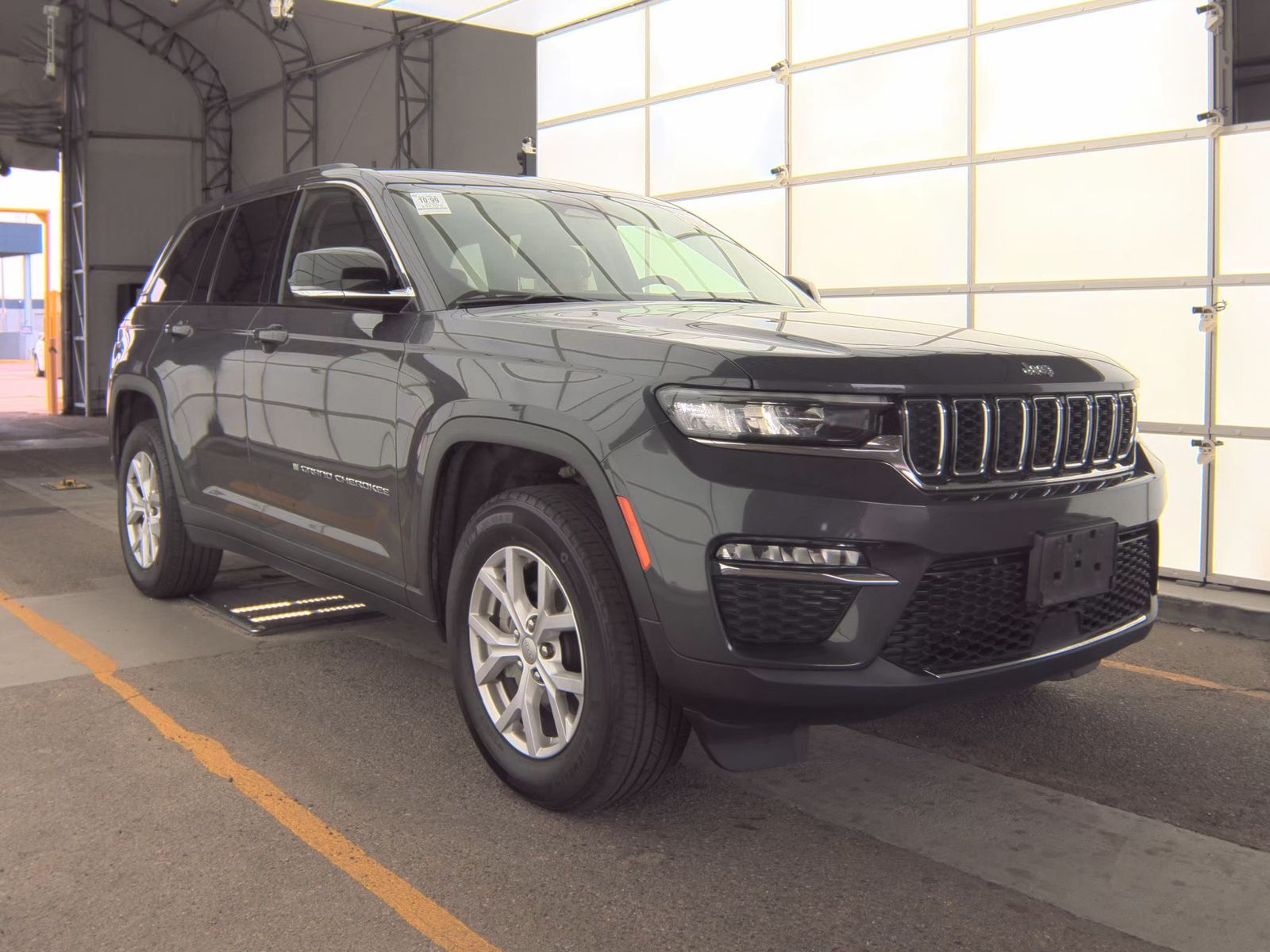 2022 Jeep Grand Cherokee Limited AWD