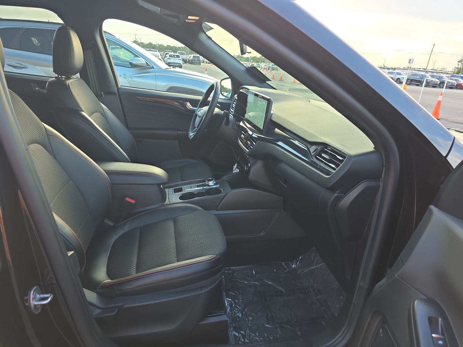 2025 Ford Escape ST-Line FWD